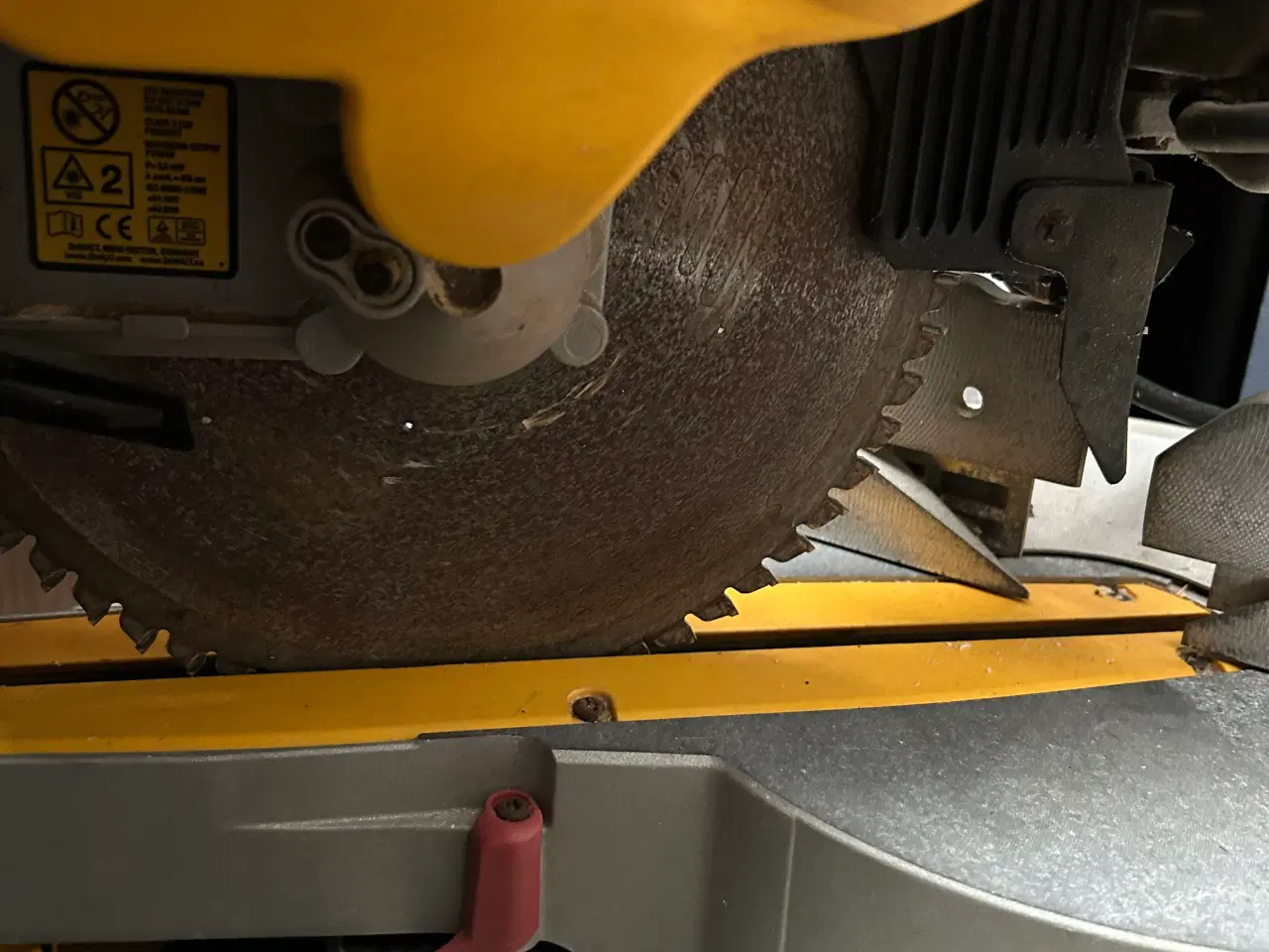 Billede 6 - DeWalt kap/geringssav 