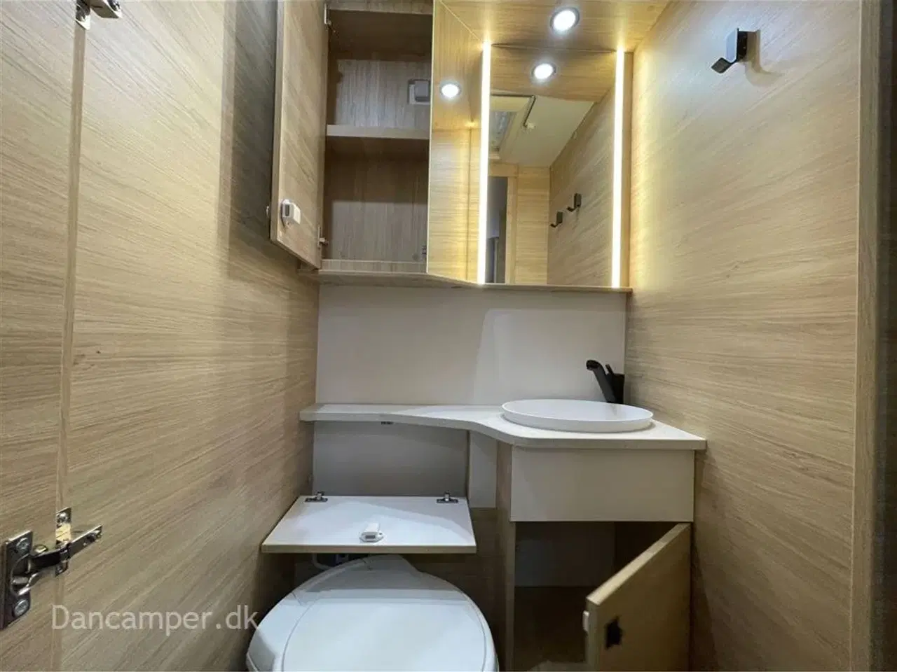 Billede 31 - 2026 - Chausson 797 Chausson 797 Ultimate Line, 140 HK, 8-trins automatgearkasse, solcelle. sænkeseng, alu.fælge og adaptiv fartpilot