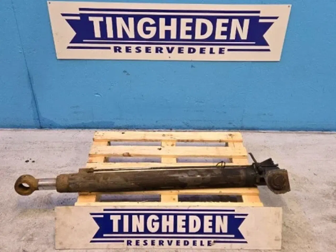 Billede 1 - New Holland LB110 Cylinder 87410324