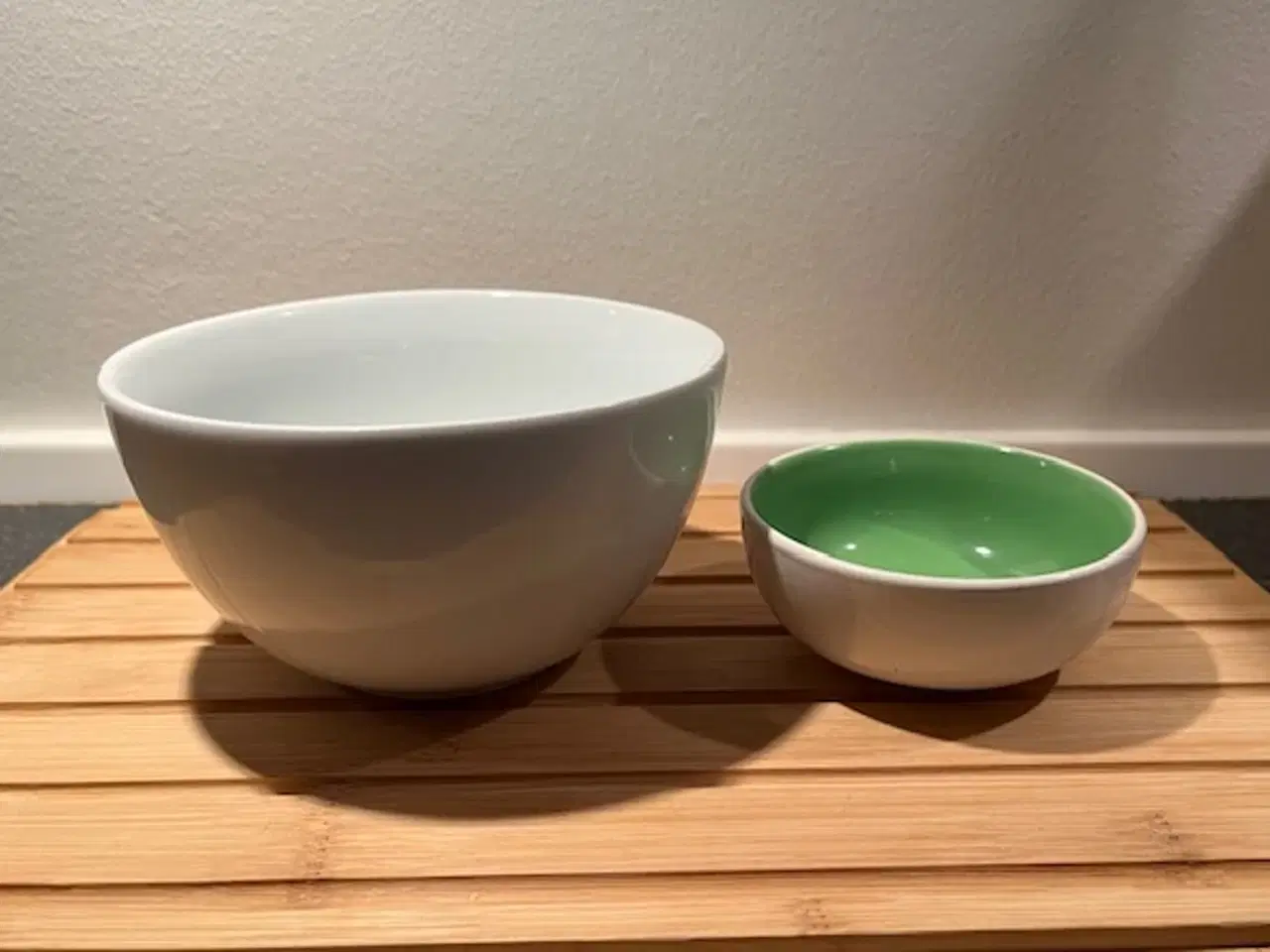 Billede 1 - Smukt skålesæt–Massimo Più & Matcha-grøn kontrast