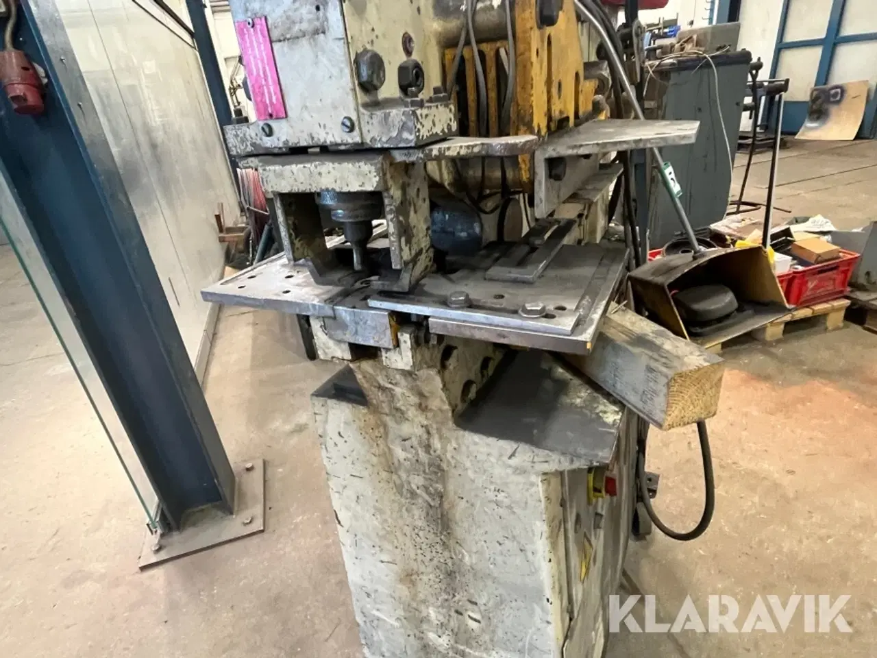 Billede 10 - Metalbearbejdningsmaskine GEKA Microcrop