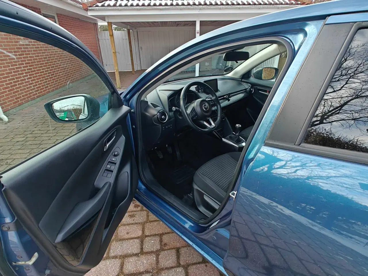 Billede 8 - Velholdt Mazda 2