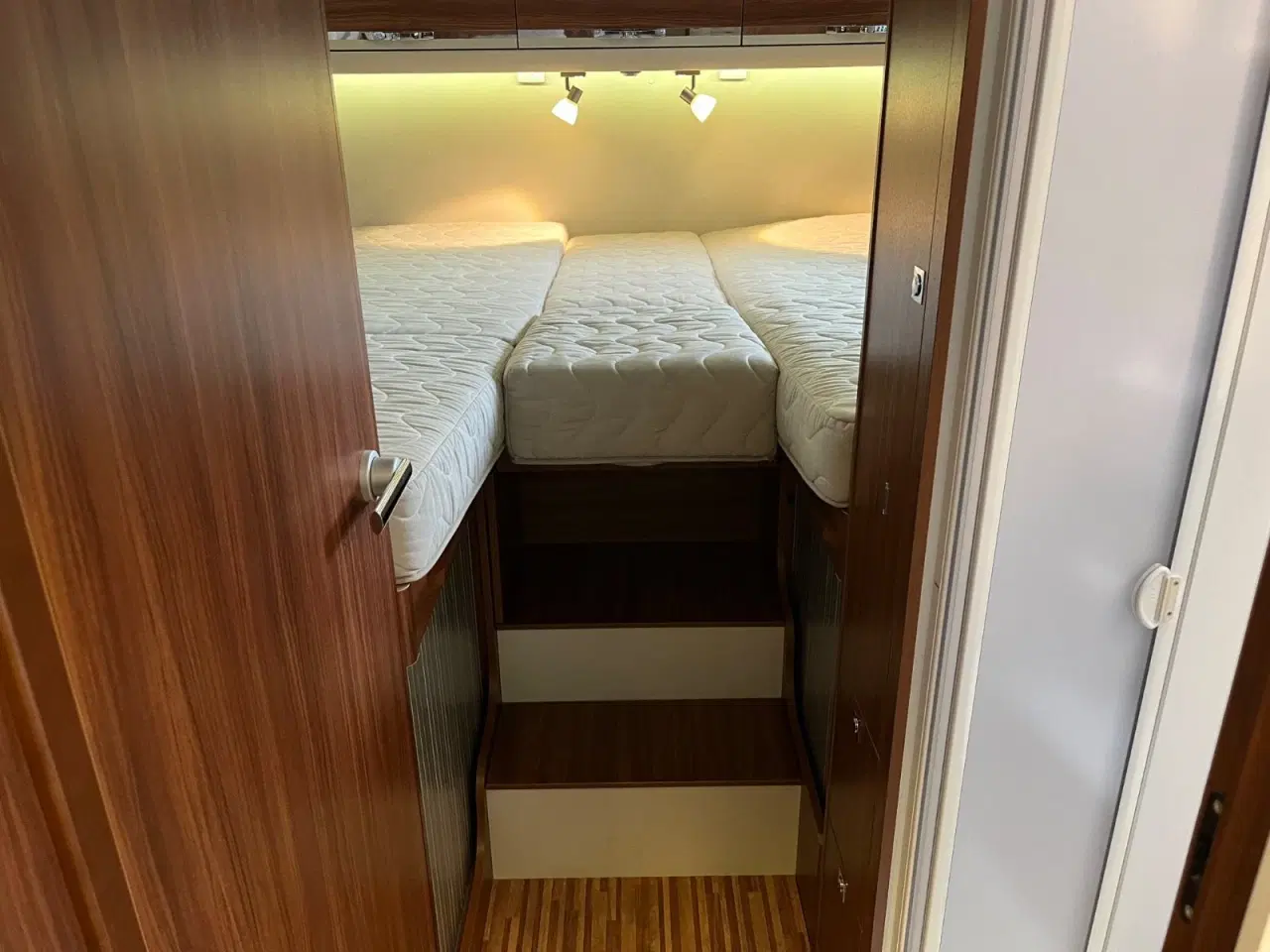 Billede 18 - Fiat Adria 2,3 Coral S 670 SL aut.