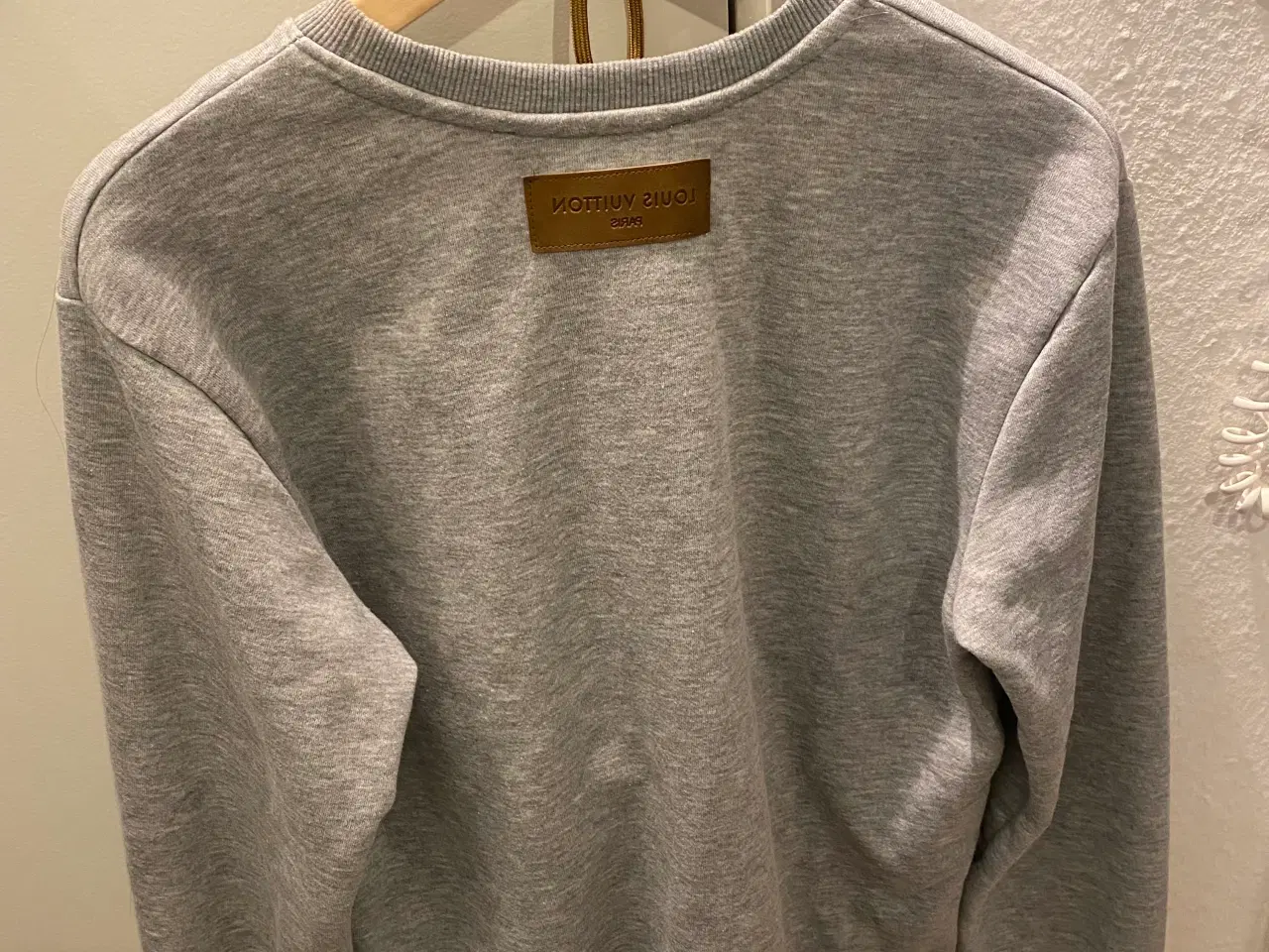 Billede 3 - Fed Louis Vuitton bluse