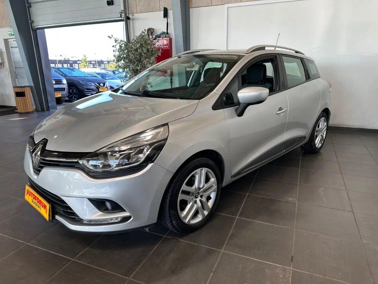 Billede 3 - Renault Clio IV 0,9 TCe 90 Zen Sport Tourer Van