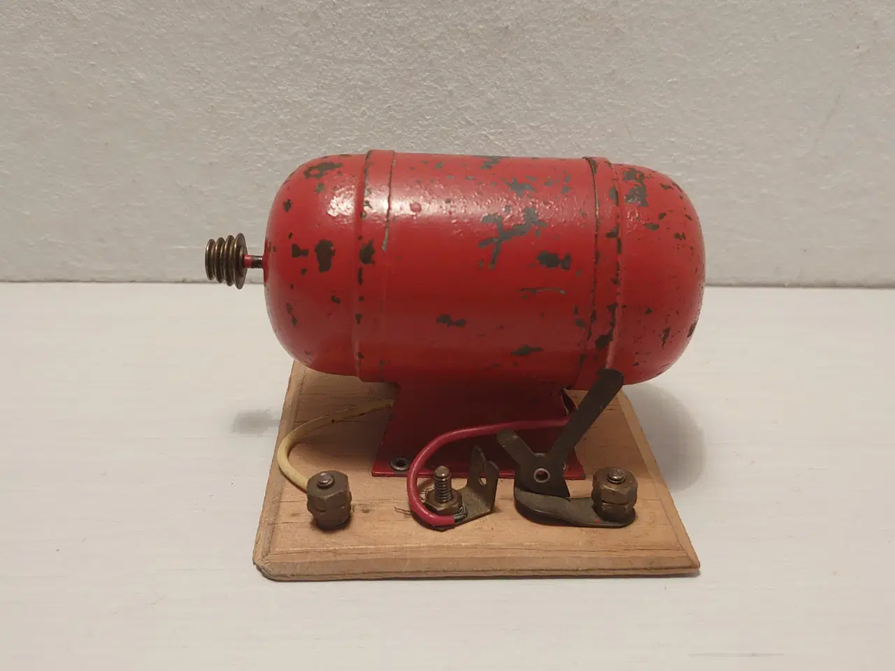 Billede 1 - Tekno: Elmotor. Afprøvet og kører perfekt.