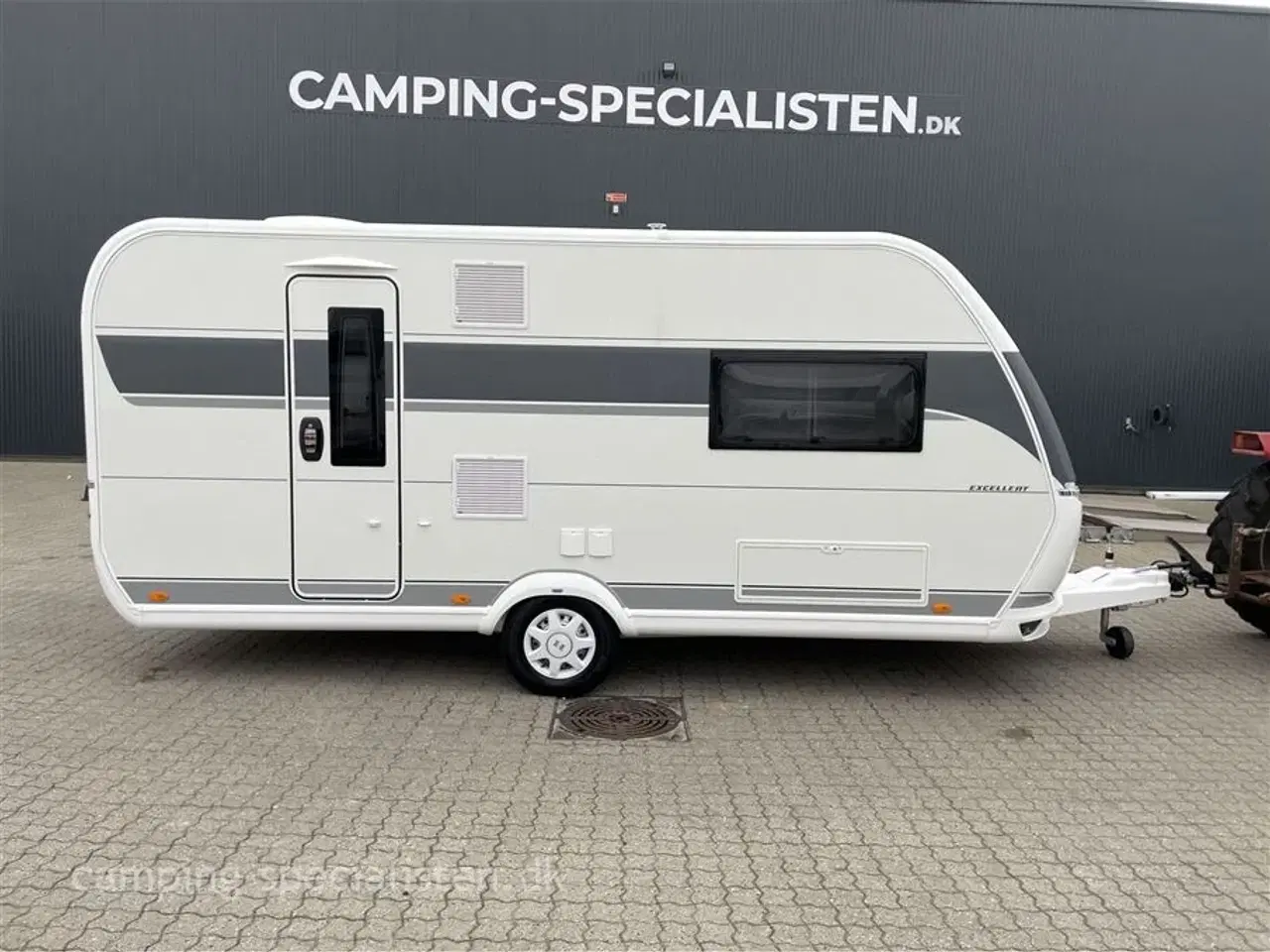 Billede 1 - 2024 - Hobby Excellent 460 SL   Hobby 460 SL Excellent model 2024 inkl. fordelspakke - Enkelt senge - kan ses nu hos Camping-Specialisten.dk