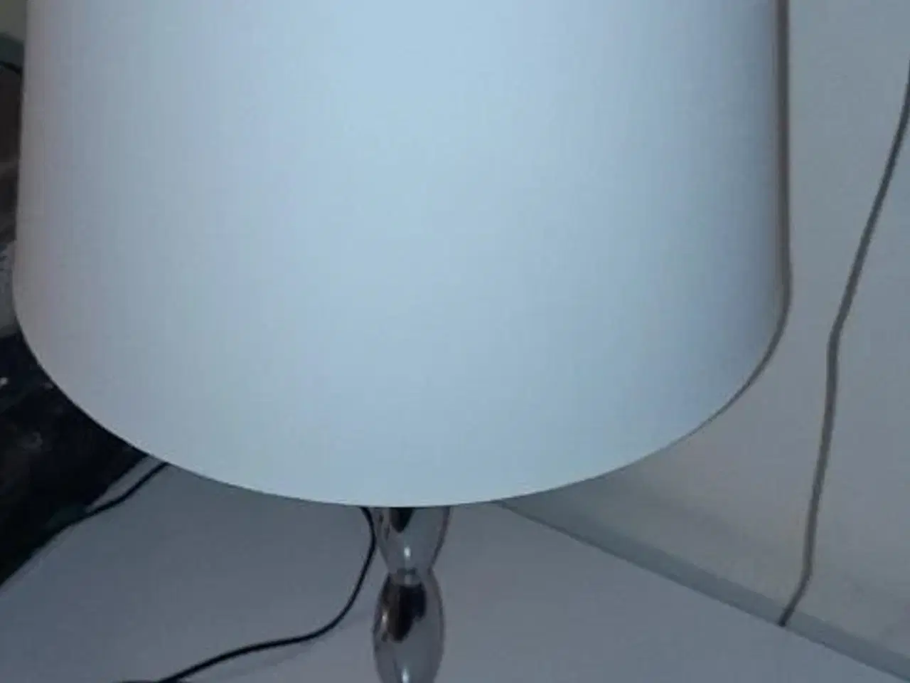 Billede 3 - Flot Bordlampe