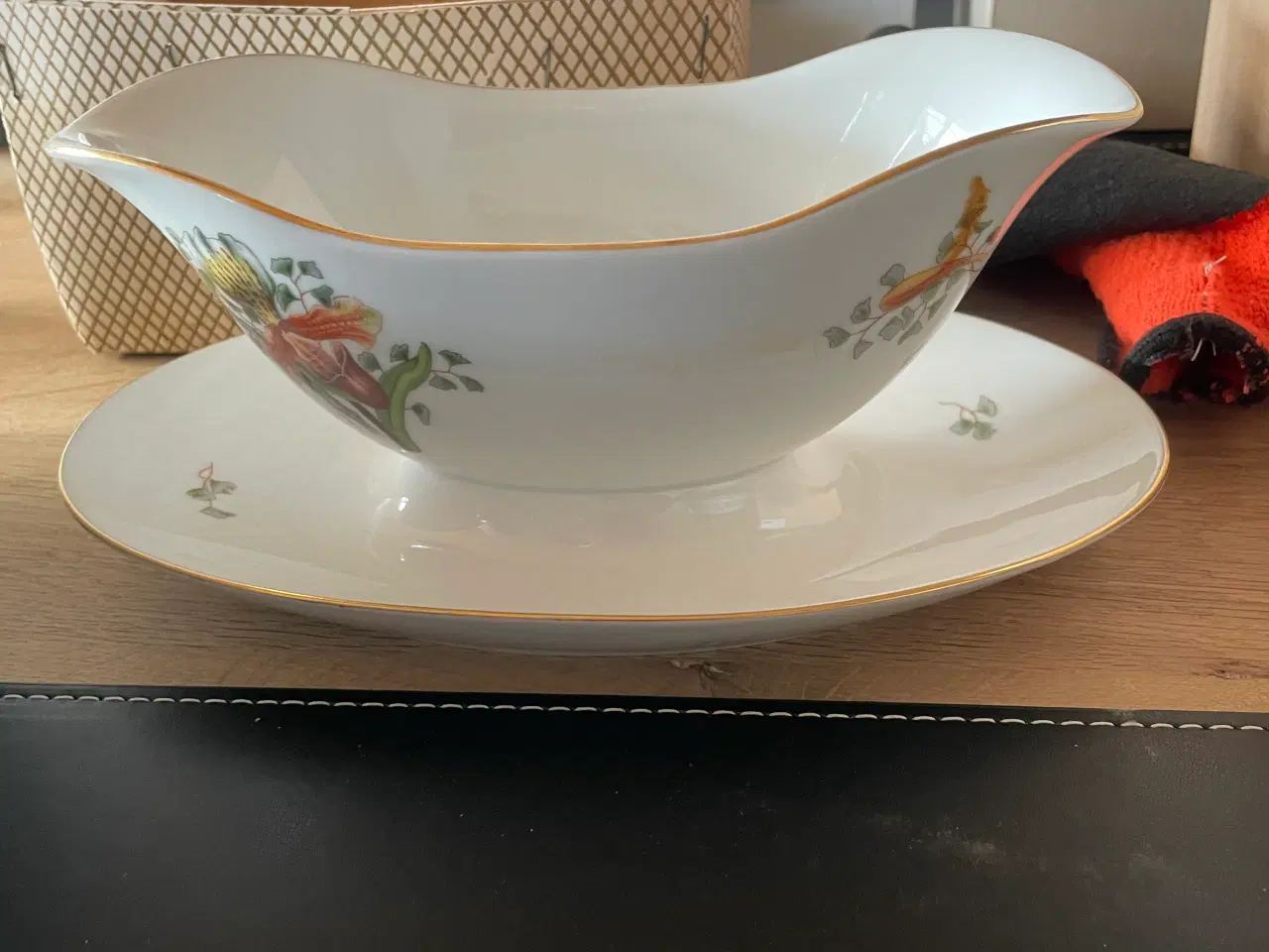 Billede 2 - B&G Fruesko orkidé porcelæn