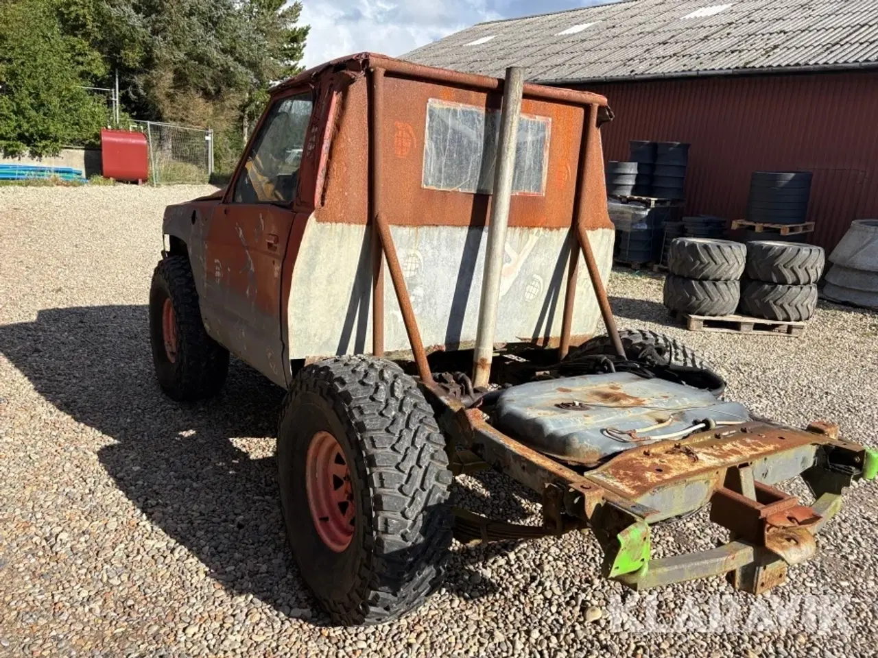 Billede 4 - Bil Nissan Patrol 3,3 6 cylinder - kan bruges til stumper