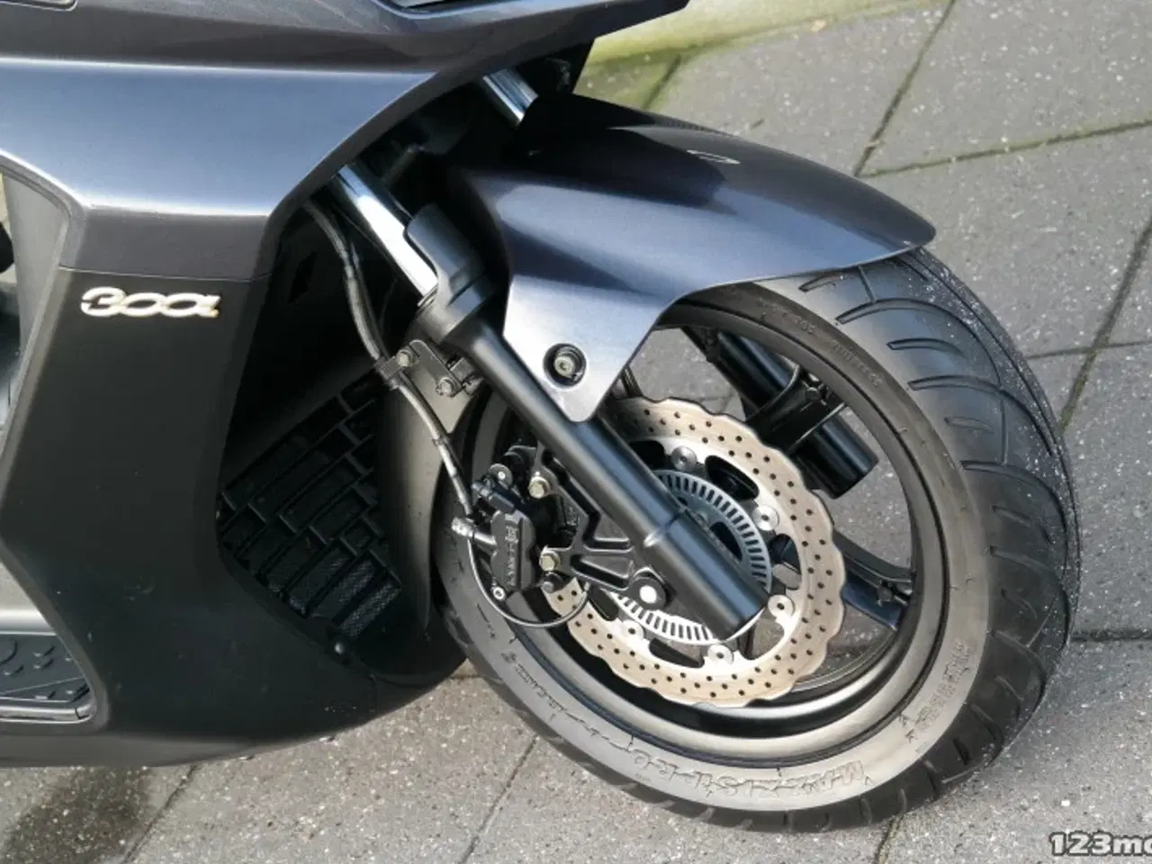 Billede 13 - Kymco Downtown 300i MC-SYD BYTTER GERNE