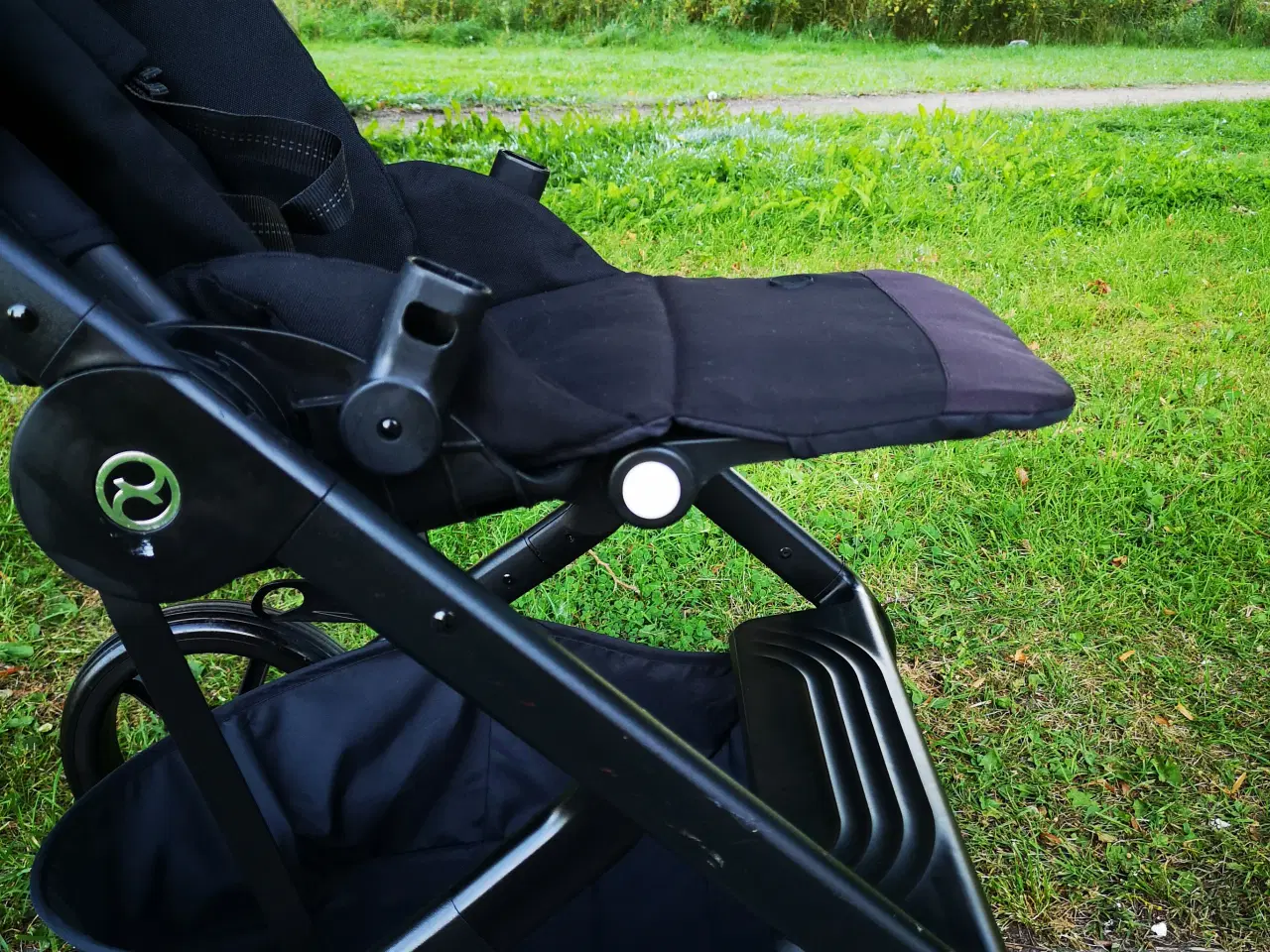 Billede 5 - Butik pris 4.100kr  Cybex Klapvogn