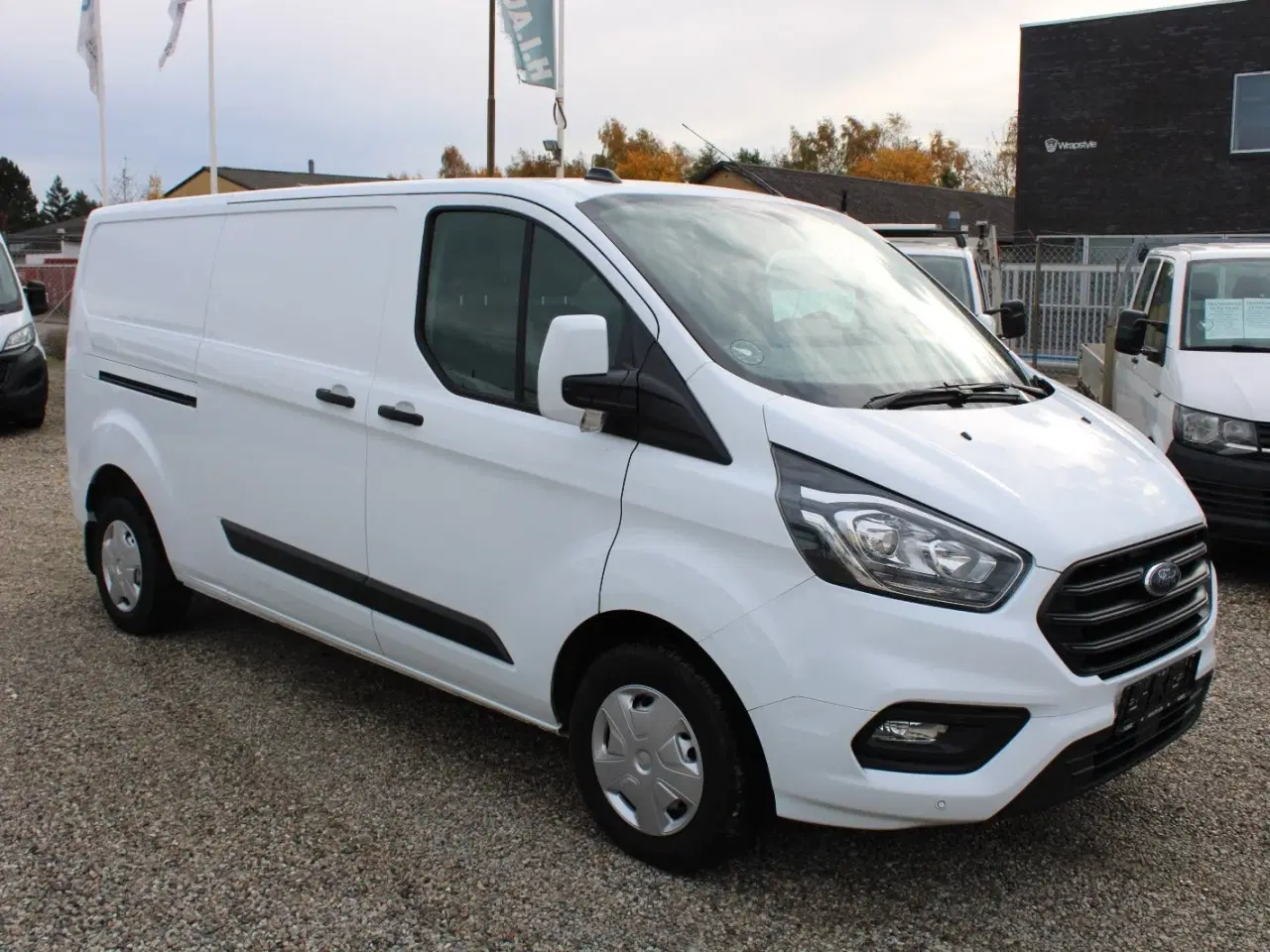 Billede 2 - Ford Transit Custom 300L 2,0 TDCi 130 Trend