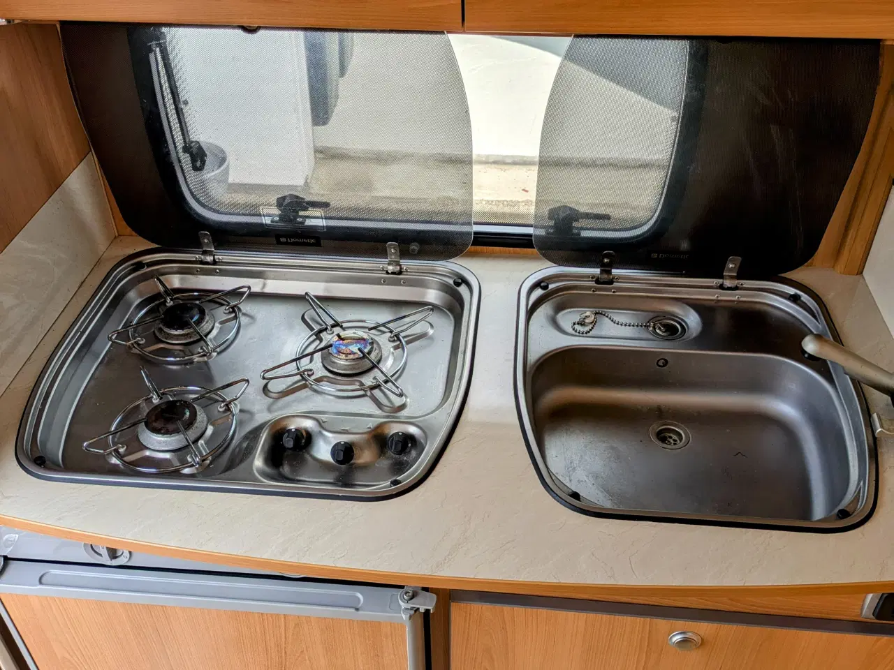 Billede 12 - Trigano silver 310 campingvogn