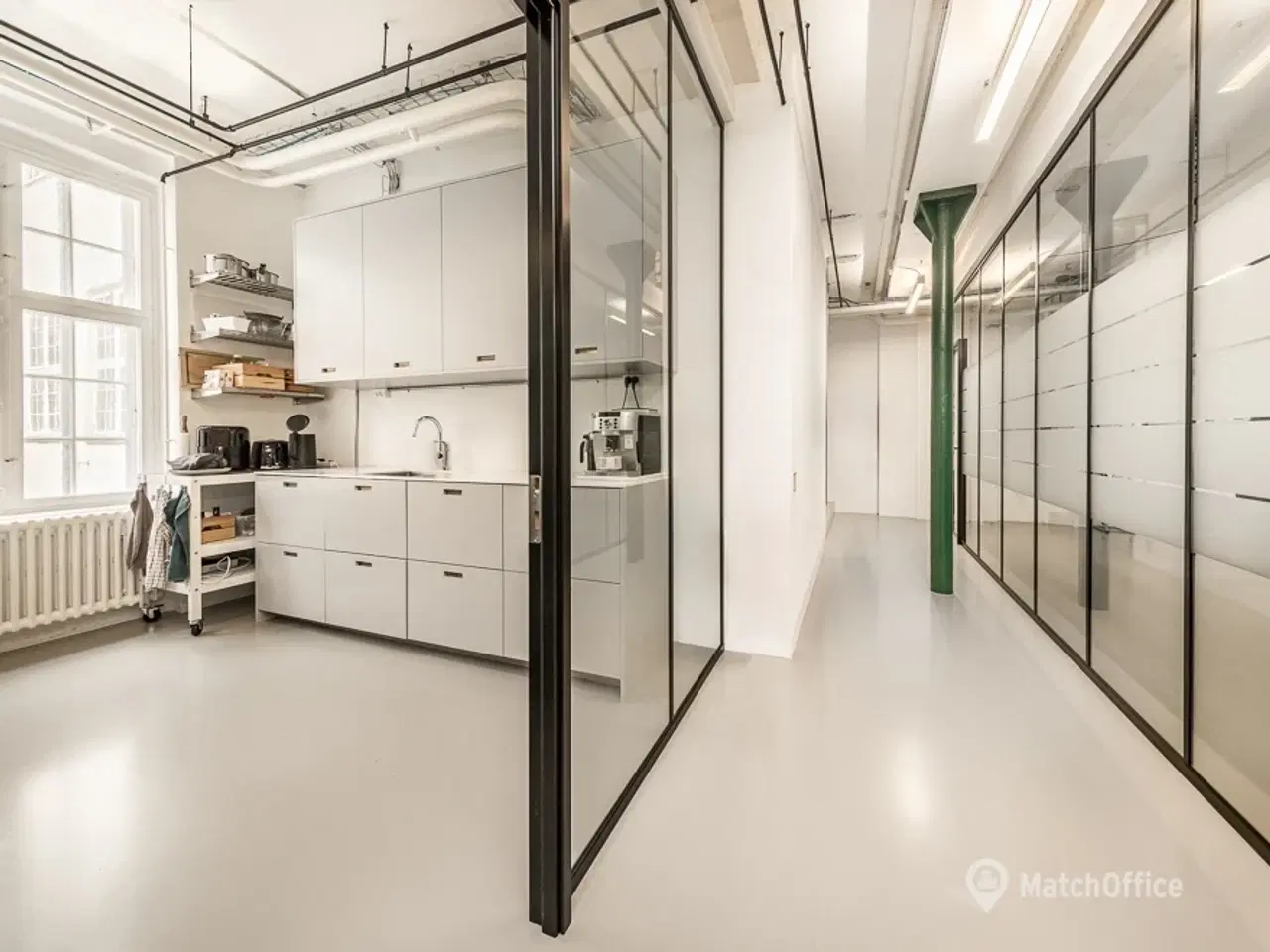 Billede 8 - Charmerende kontorlejemål i baghus i City