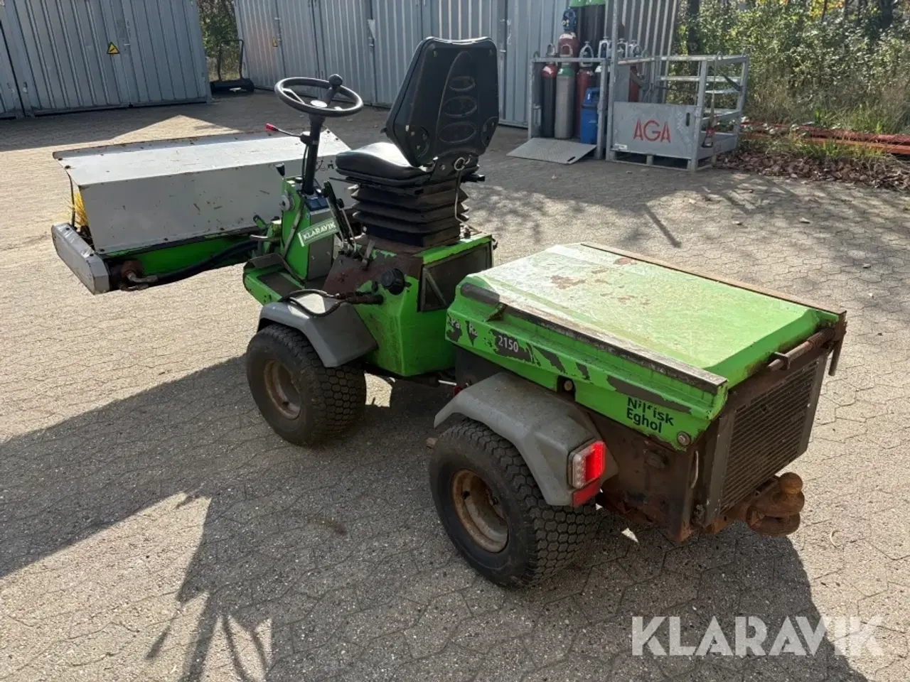 Billede 7 - Redskabsbærer Nilfisk Egholm Park ranger 2150