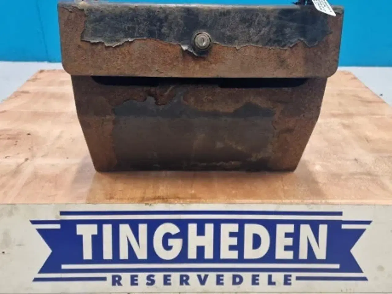 Billede 1 - JCB 4CX Værktøjskasse 128/H0977