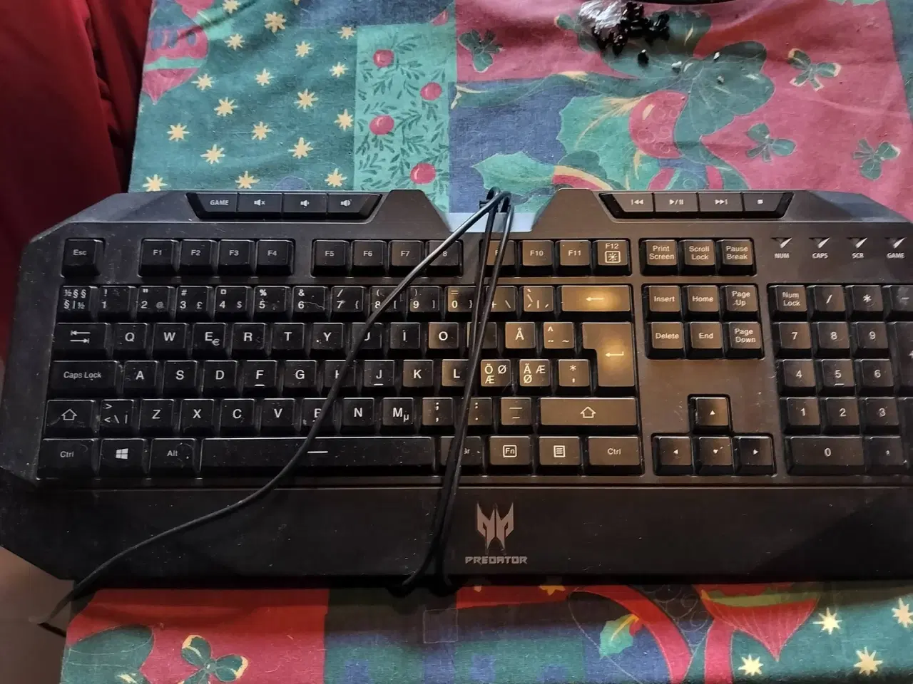 Billede 2 - fin acer predator g3-710 gaming computer 