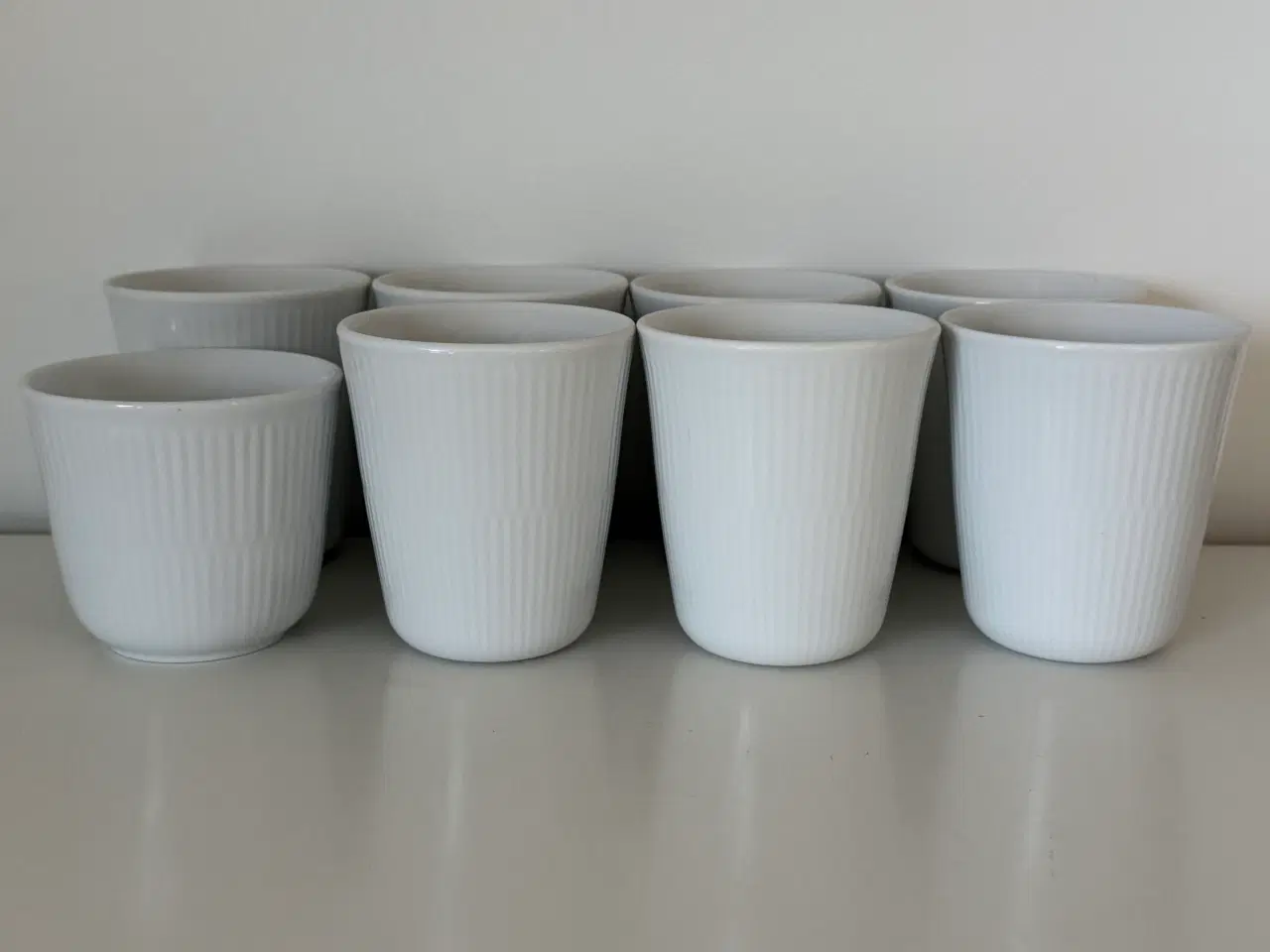 Billede 1 - Royal Copenhagen Hvid Riflet Termokop/krus