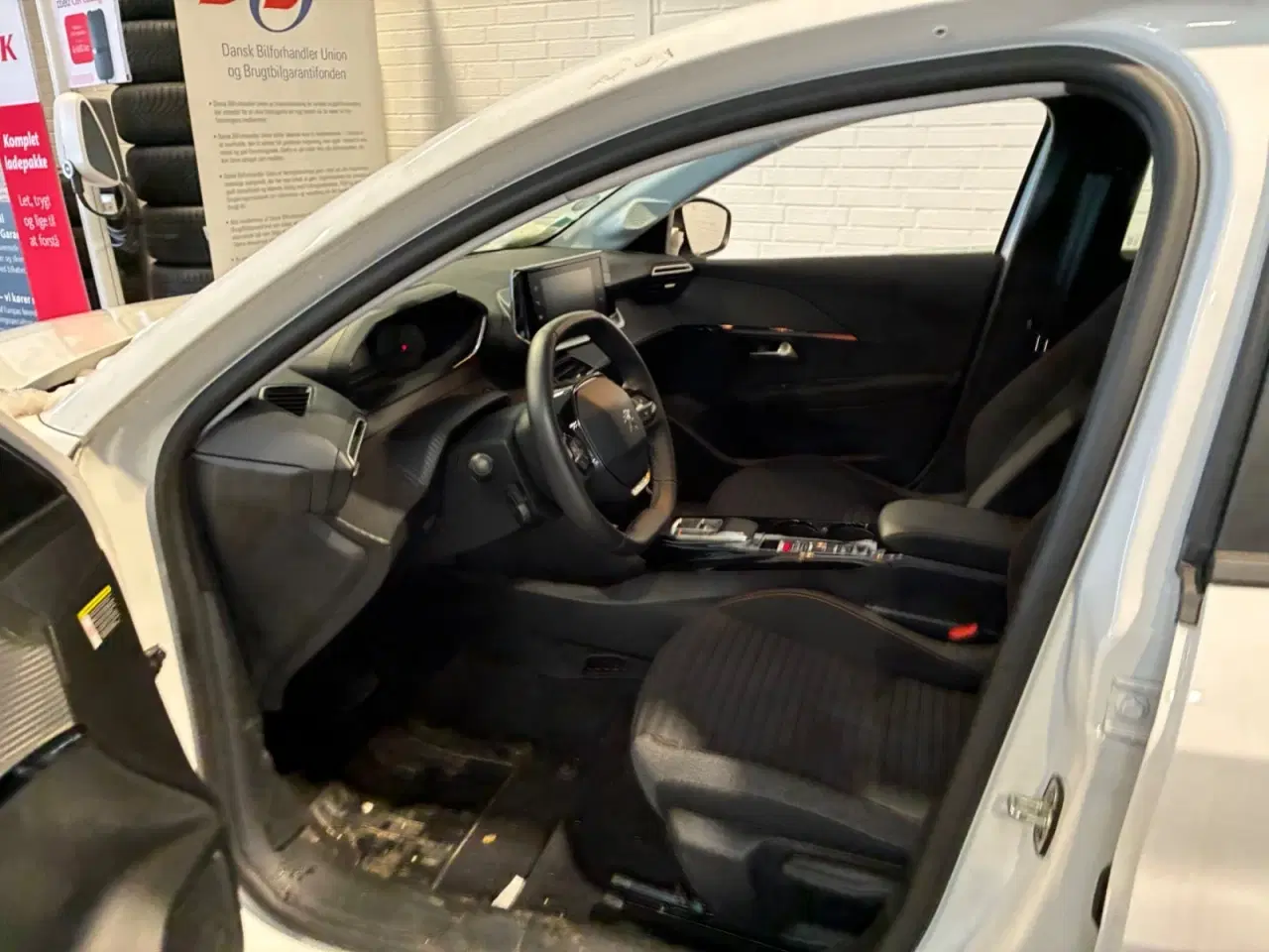 Billede 5 - Peugeot e-208 50 Active