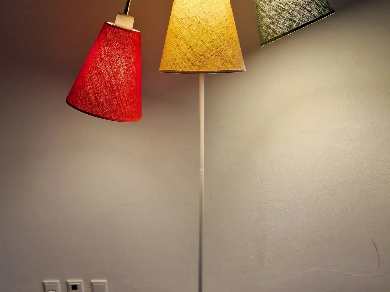 Billede 4 - Skøn trafik gulvlampe. 
