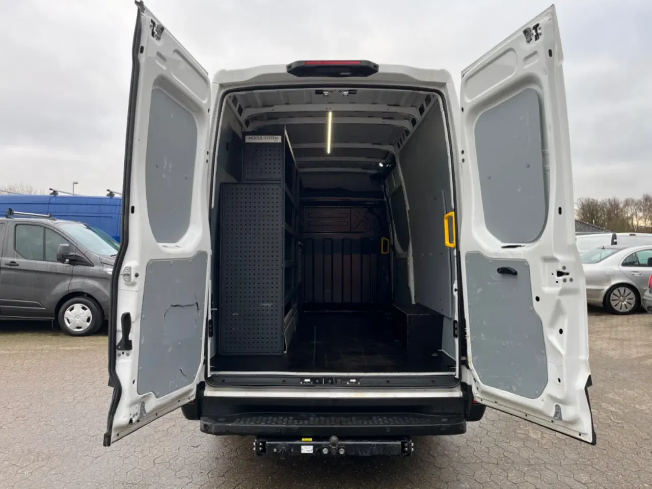 Billede 12 - Iveco Daily 3,0 35S18 12m³ Van AG8