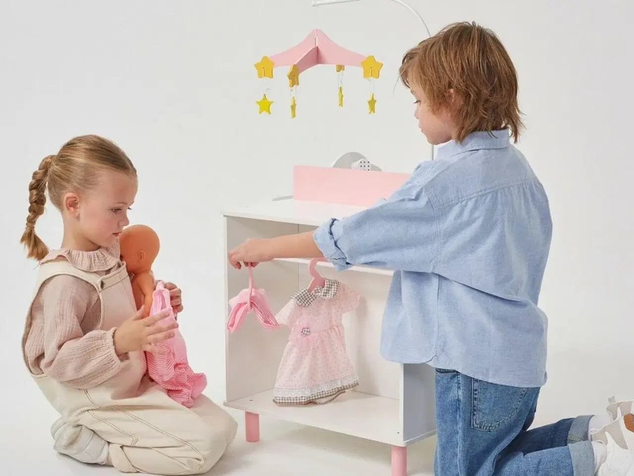 Billede 6 - Teamson puslebord til dukker - 4 dele, 61 × 92,5 × 47,5 cm