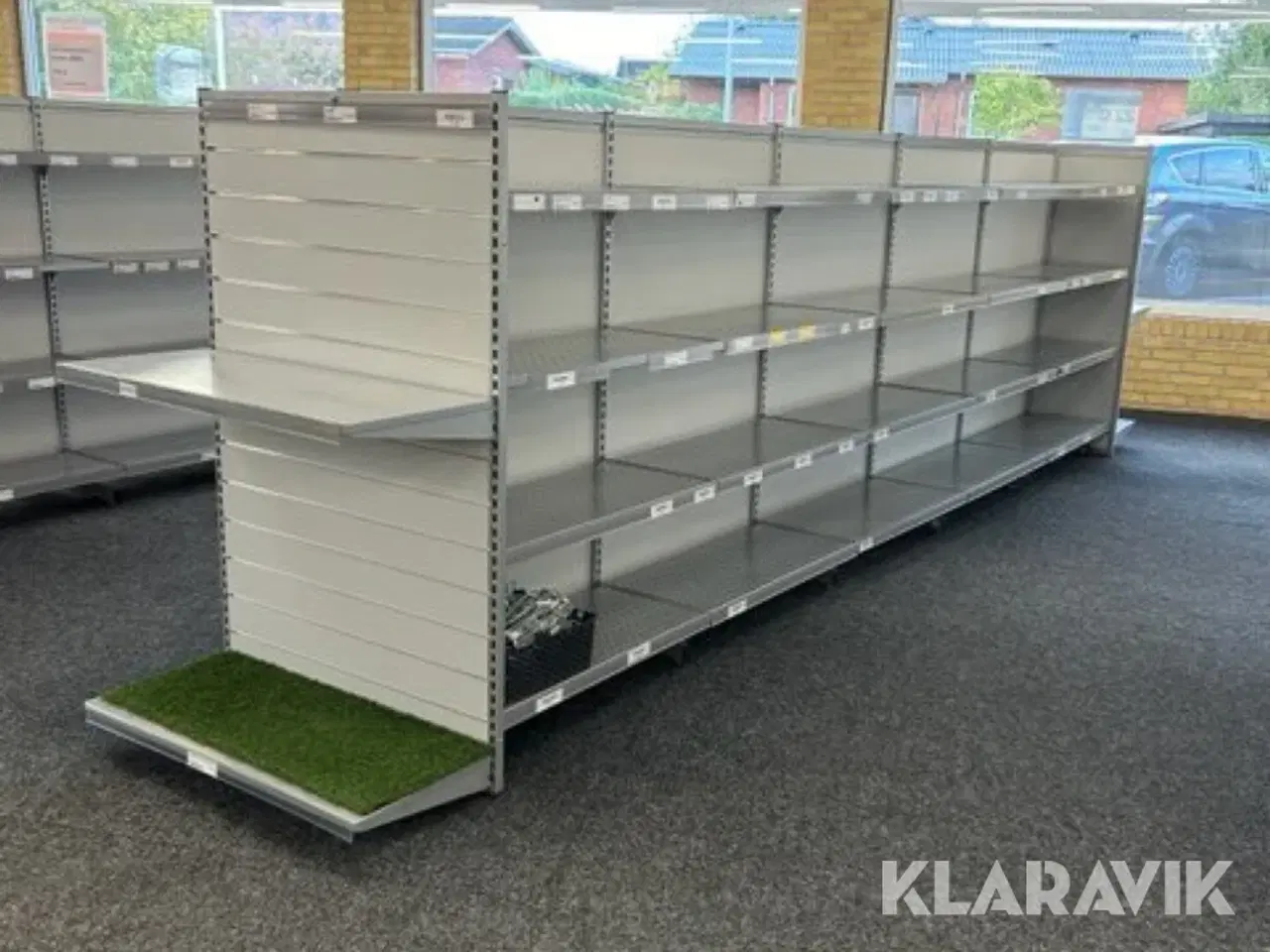 Billede 3 - Butiks inventar