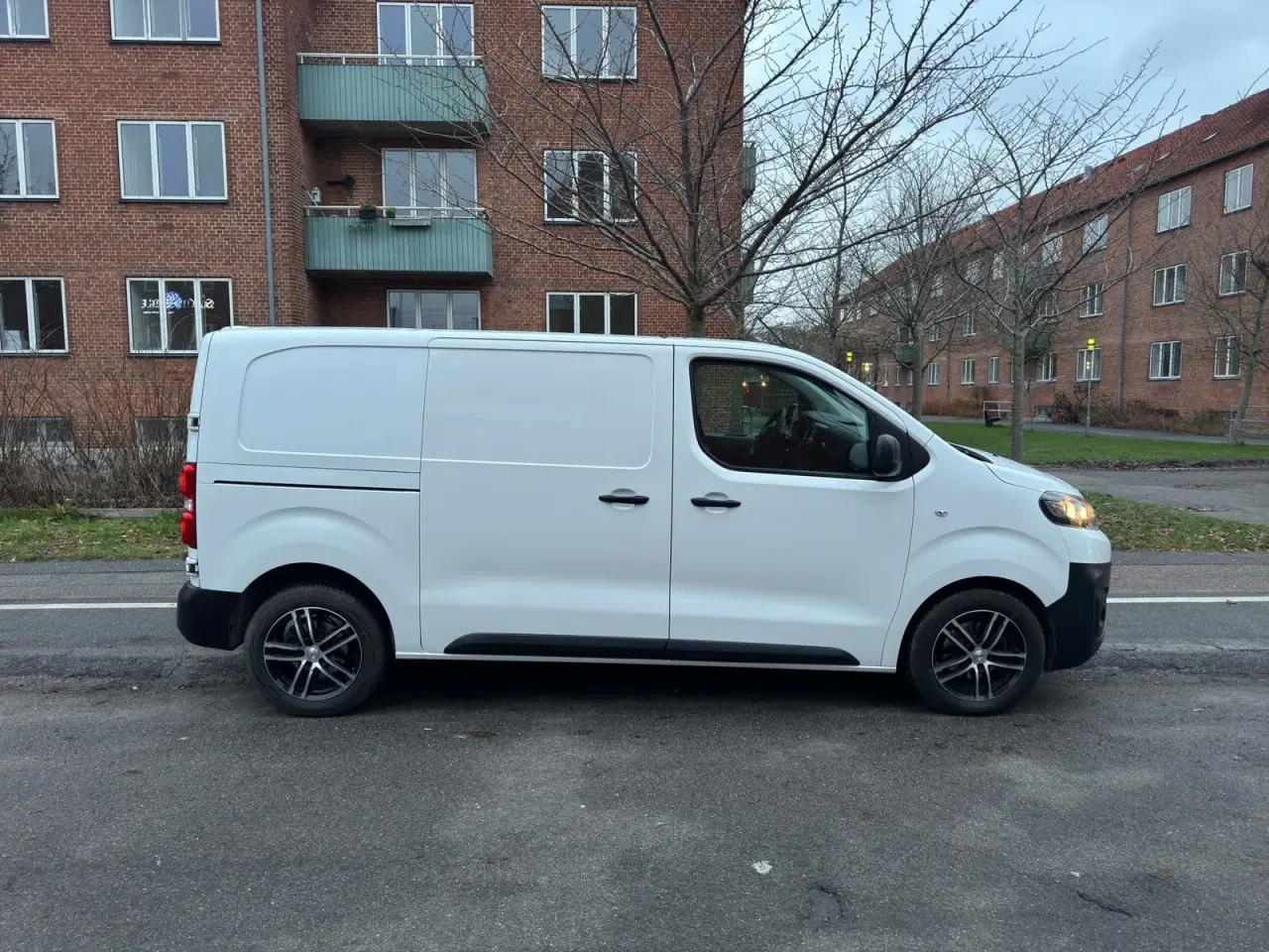 Billede 4 - Citroën Jumpy 2,0 BlueHDi 120 L1N1