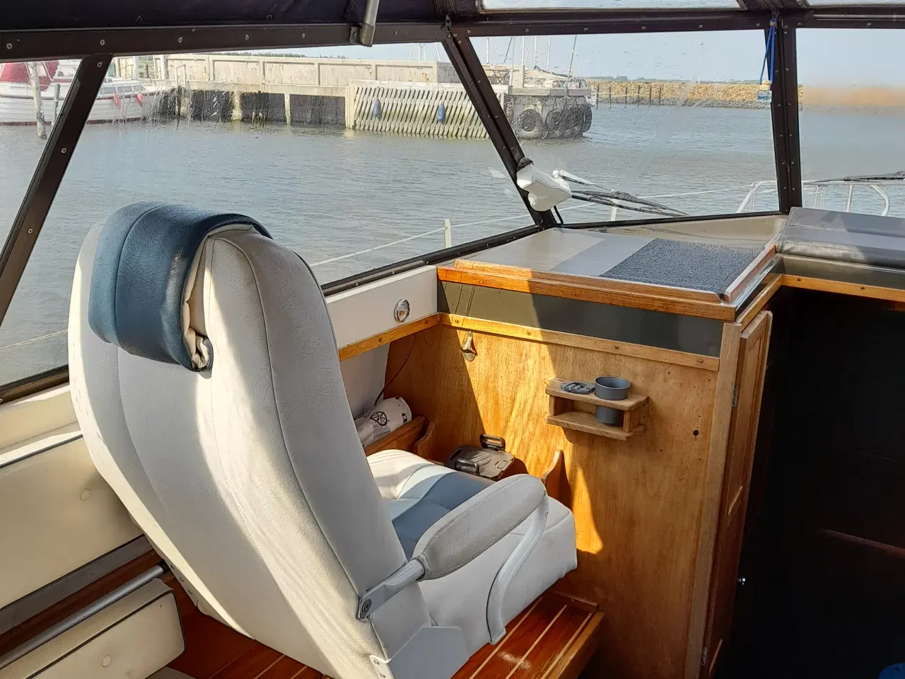 Billede 3 - Fjord 880 motorbåd