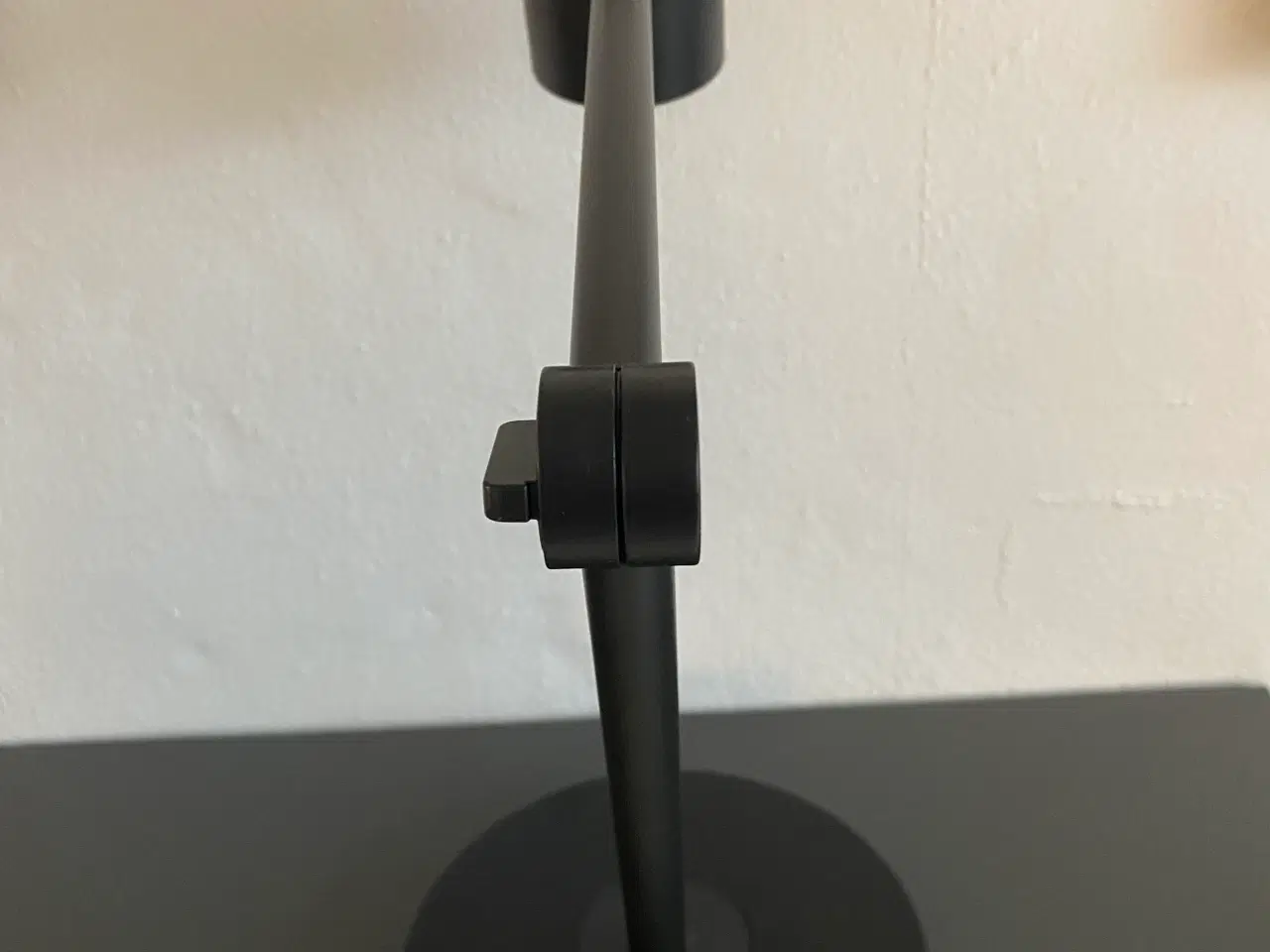 Billede 2 - Skrivebordslampe model NYMÅNE