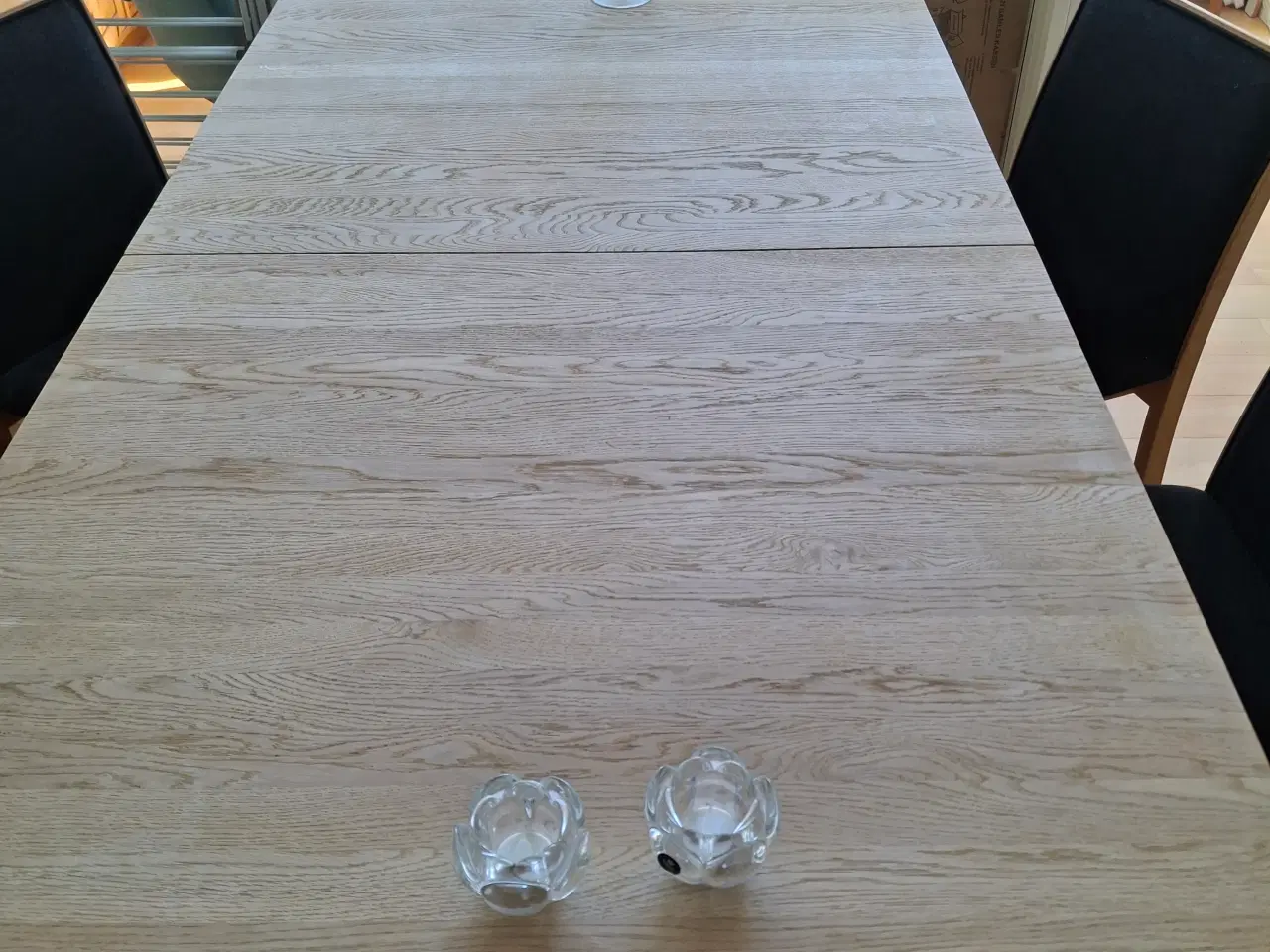 Billede 9 - Skovby spisebord med 8 stole