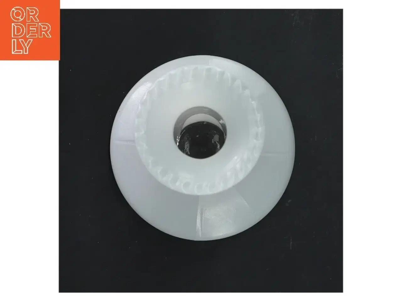 Billede 2 - Hvid lysestage (str. 15 cm)