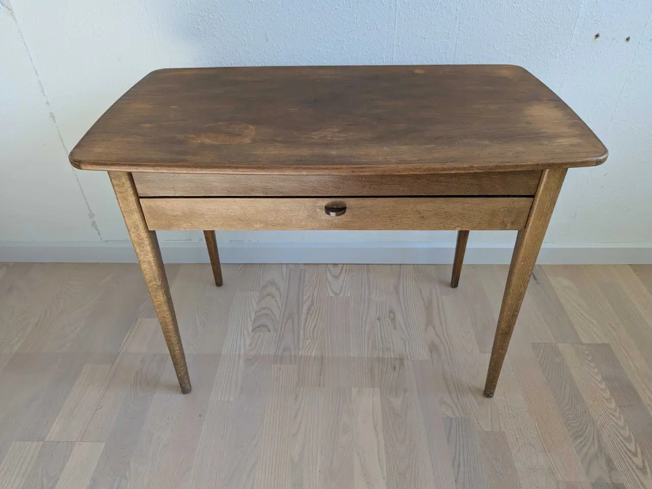 Billede 3 - Meget flot og gammelt symbord