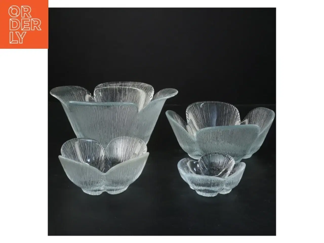 Billede 1 - Fire glasskåle (str. Ø 21x10& ø17x7&ø12x5&ø8x3 cm)