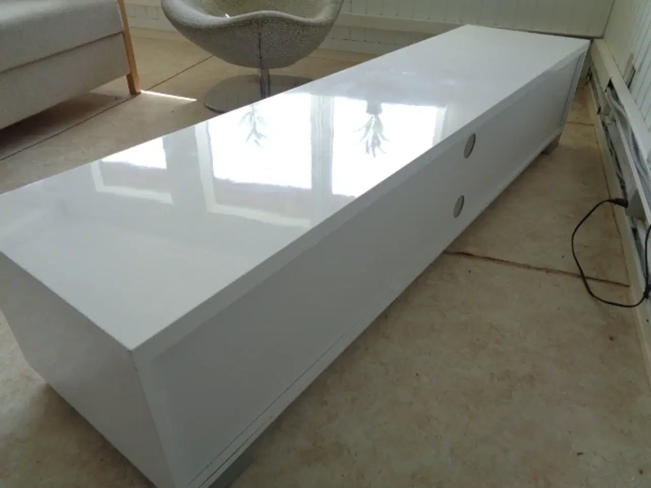 Billede 2 - TV bord (reserveret)