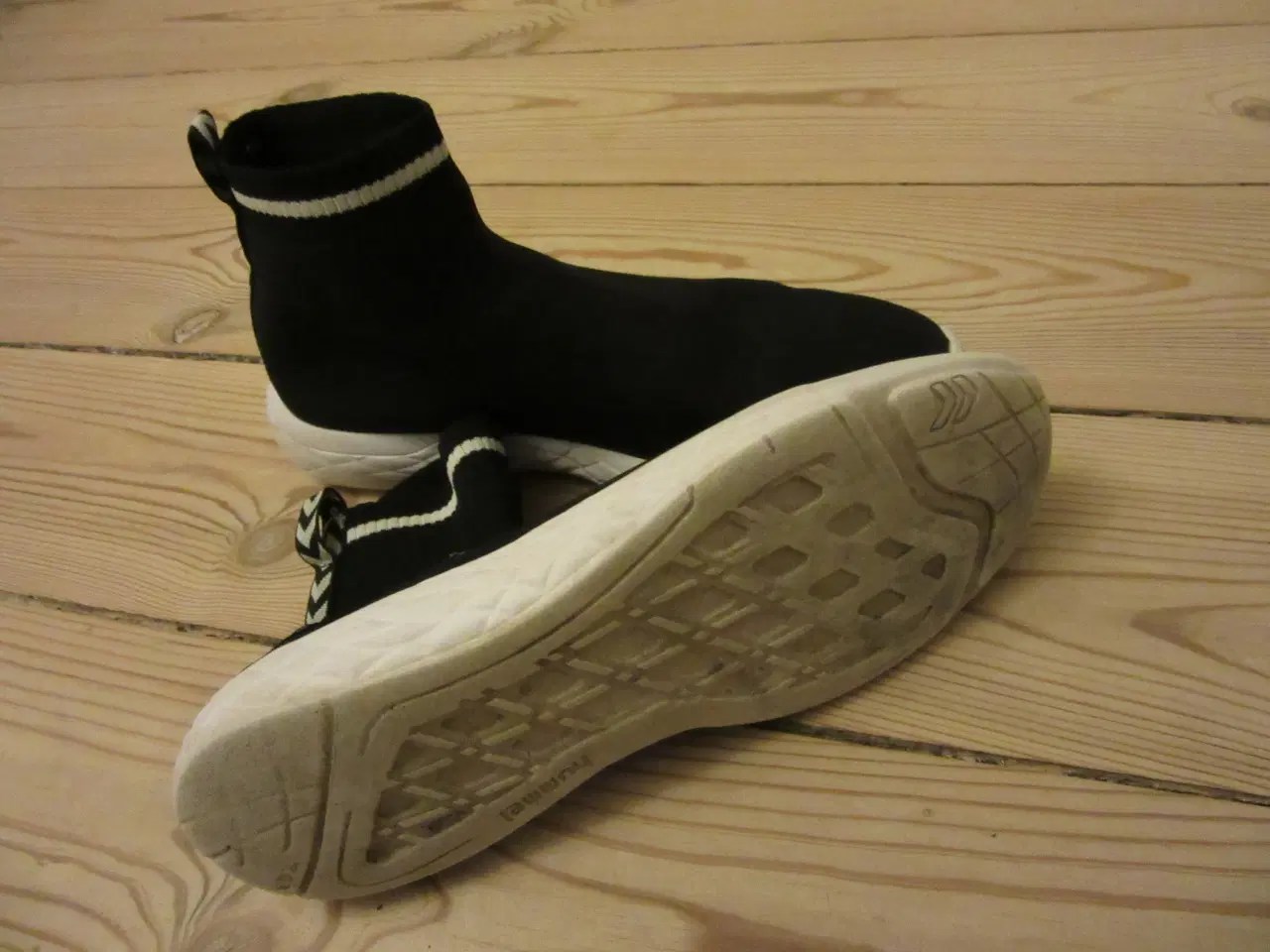 Billede 2 - Hummel sock støvle, sort str. 36-37