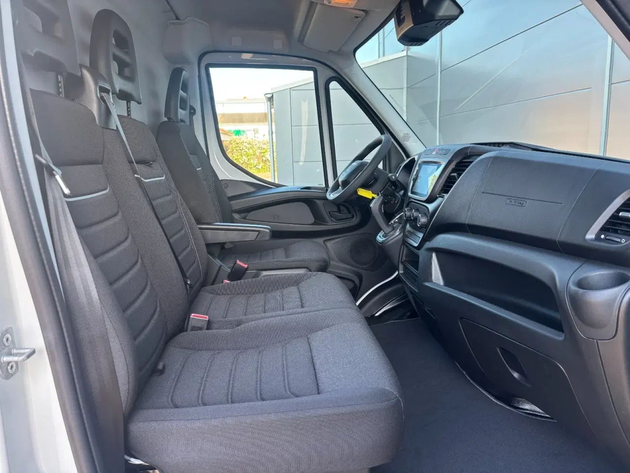 Billede 19 - Iveco Daily 2,3 35S16 9m³ Van AG8