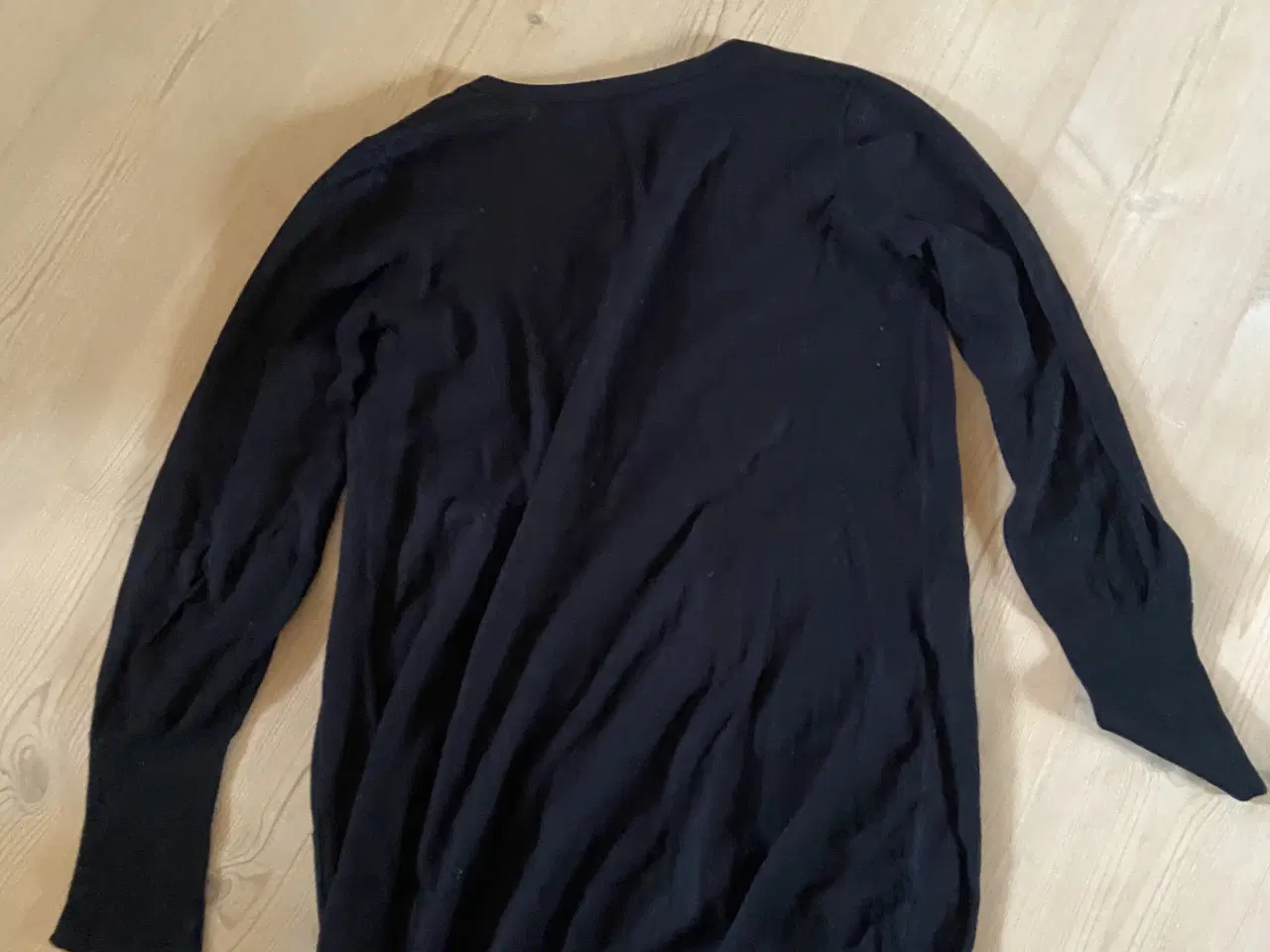 Billede 2 - Trøje i strik - Cardigan