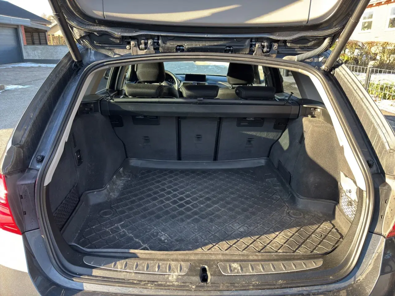 Billede 17 - BMW 320d 2,0 Touring Executive aut.