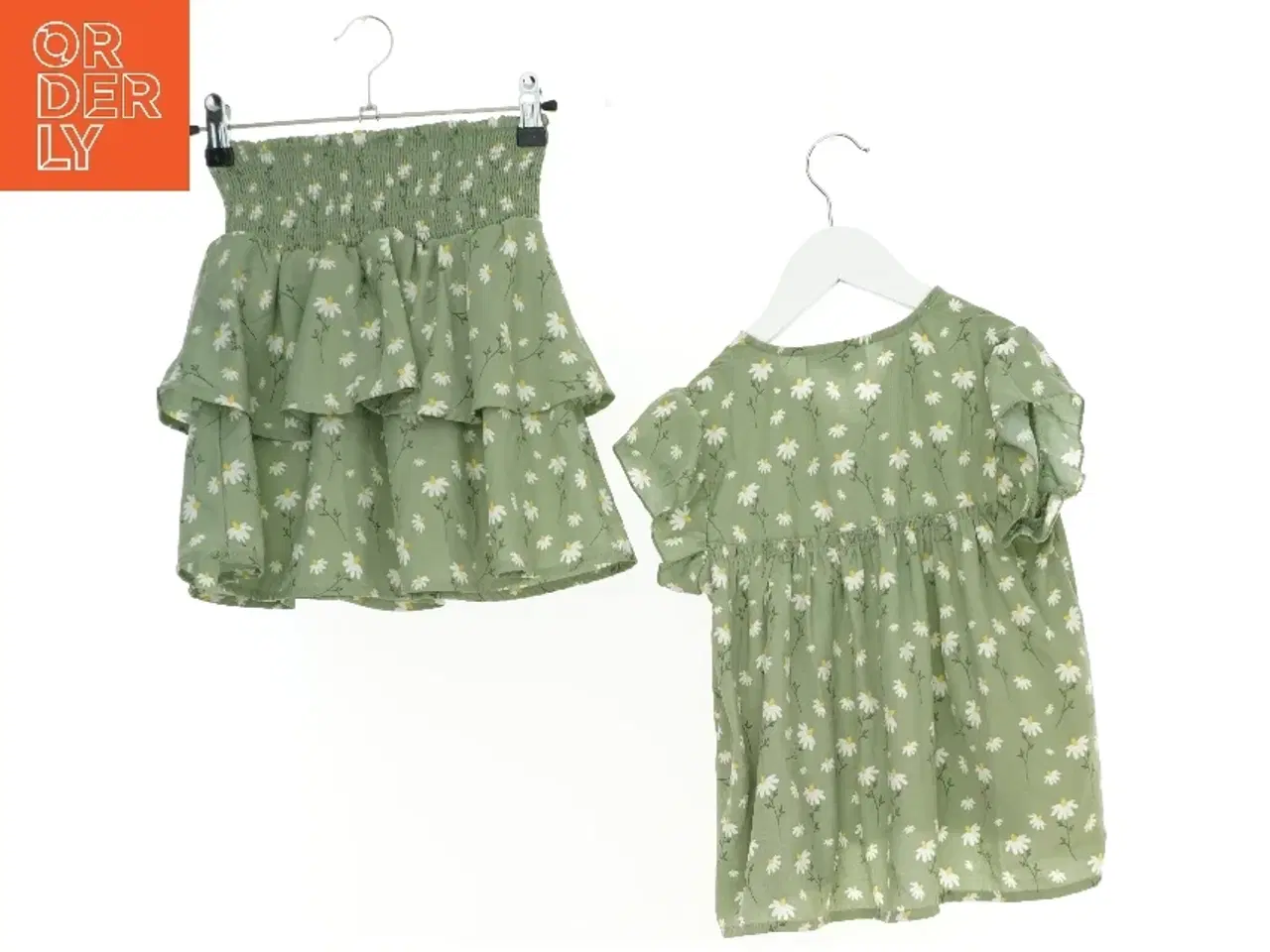 Billede 2 - Sæt børnetøj (2 stk.) fra VRS (str. 116 cm)