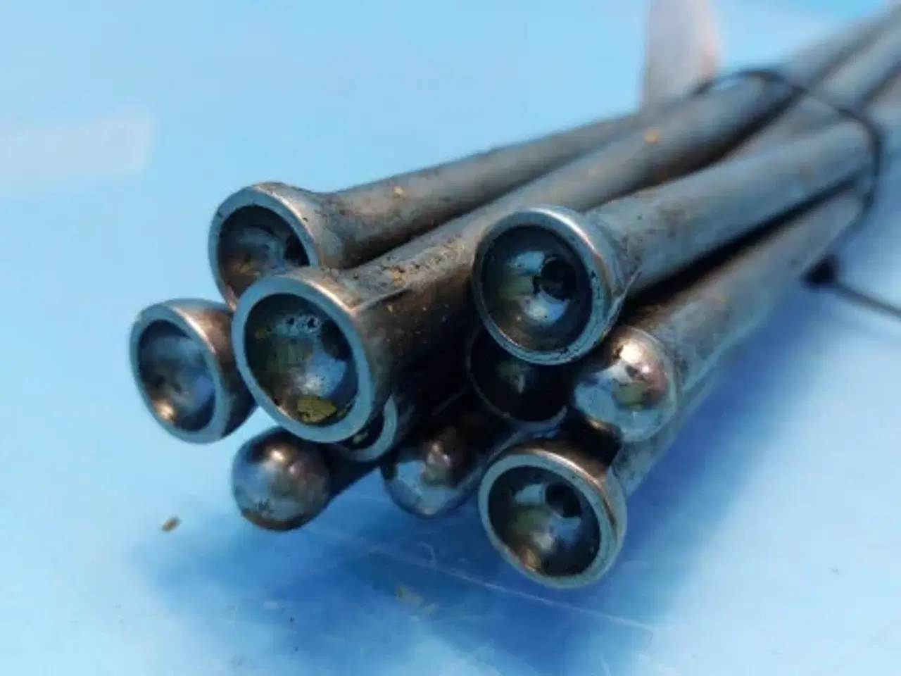 Billede 4 - Iveco 8460 SRI 10 Stødstænger 61320259 10 stk