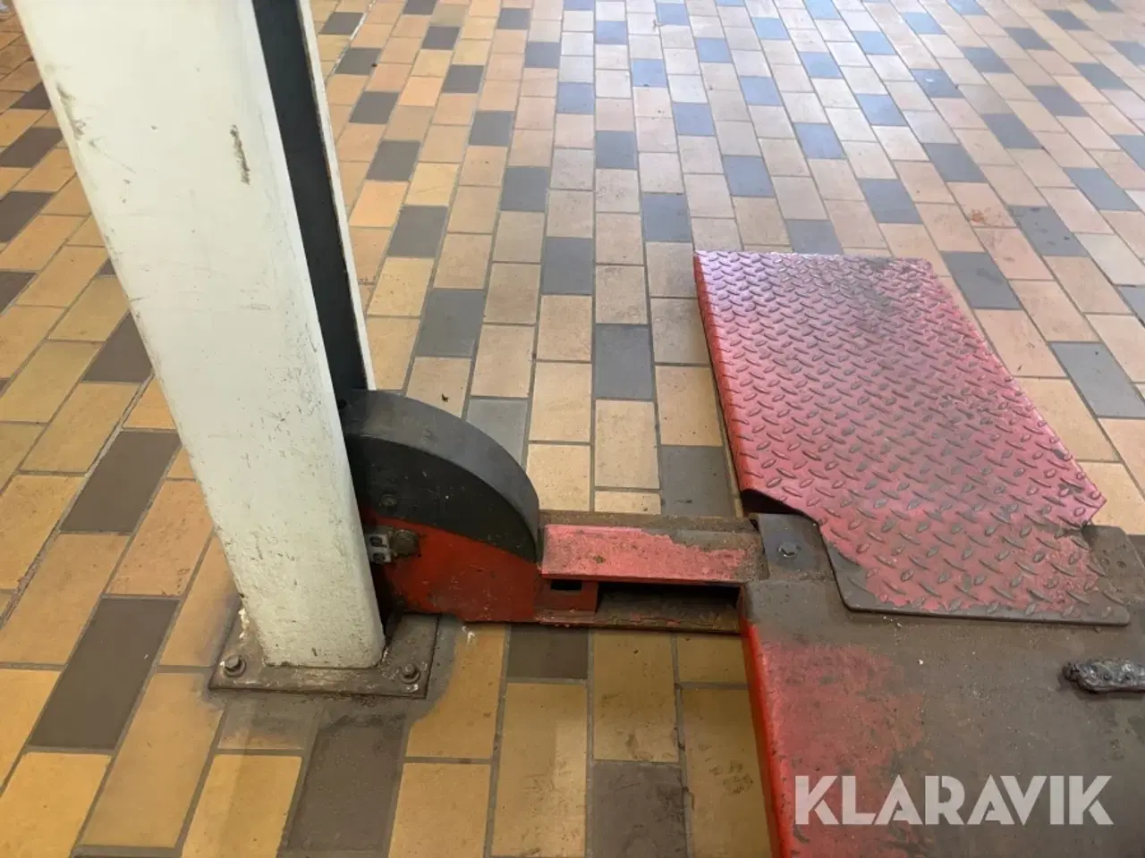 Billede 11 - Firesøjlelift Stenhøj Major 005410 430AL