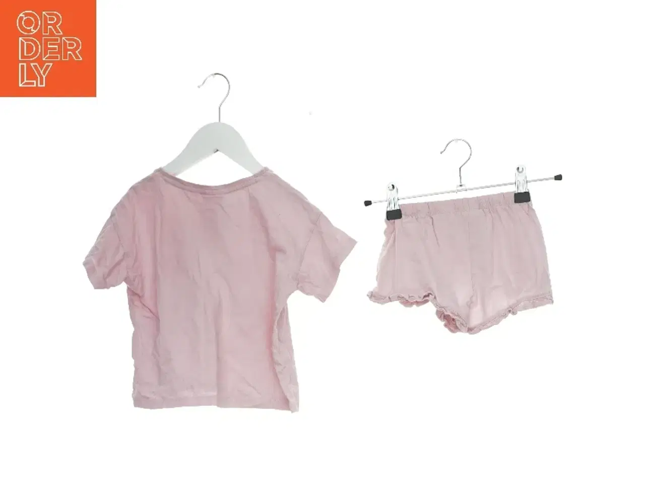 Billede 2 - Sæt fra H&M (str. 104 cm)