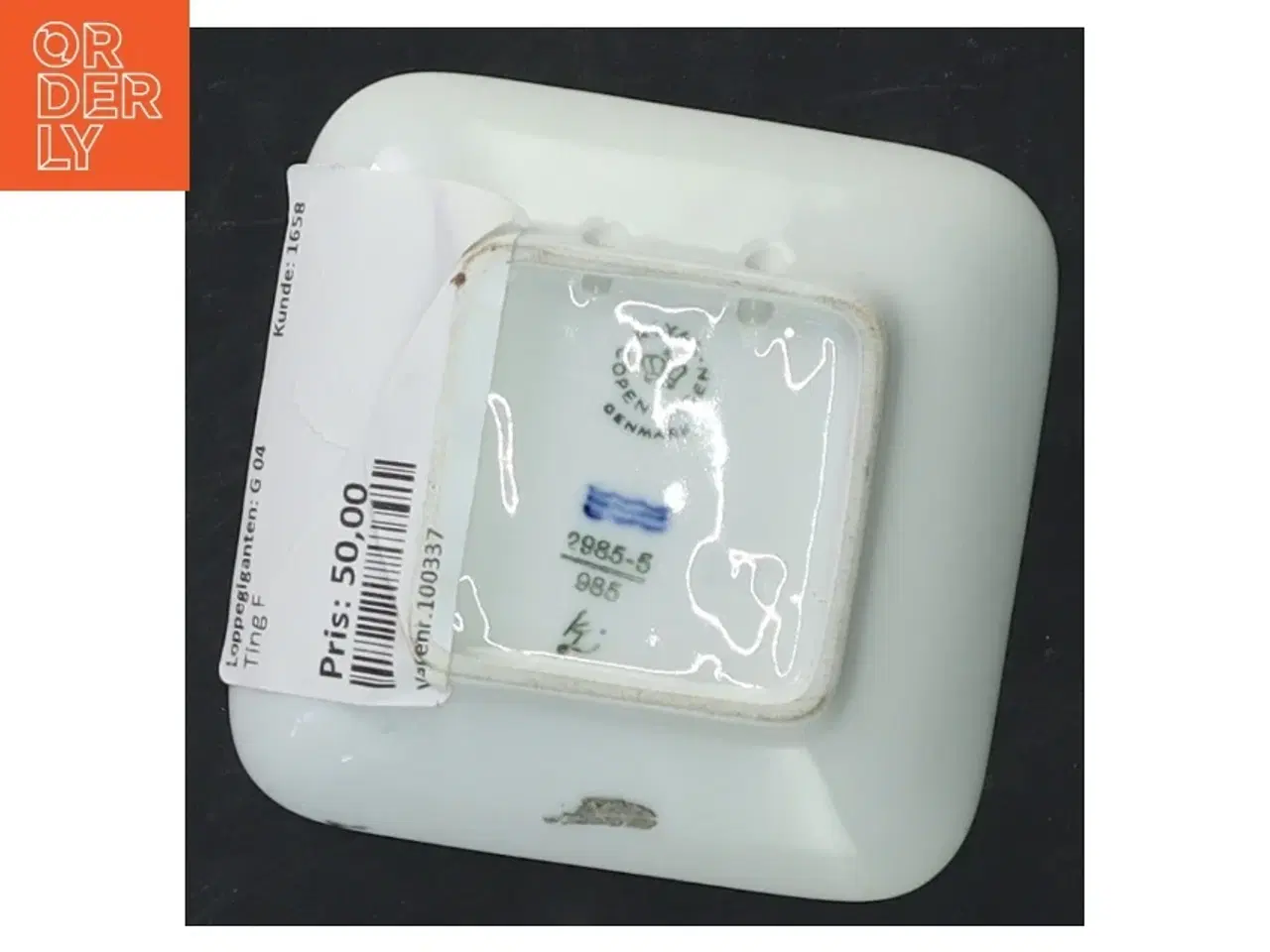 Billede 3 - Porcelænsdekoration med storkemotiv fra Royal Copenhagen (str. 8x8x2 cm)