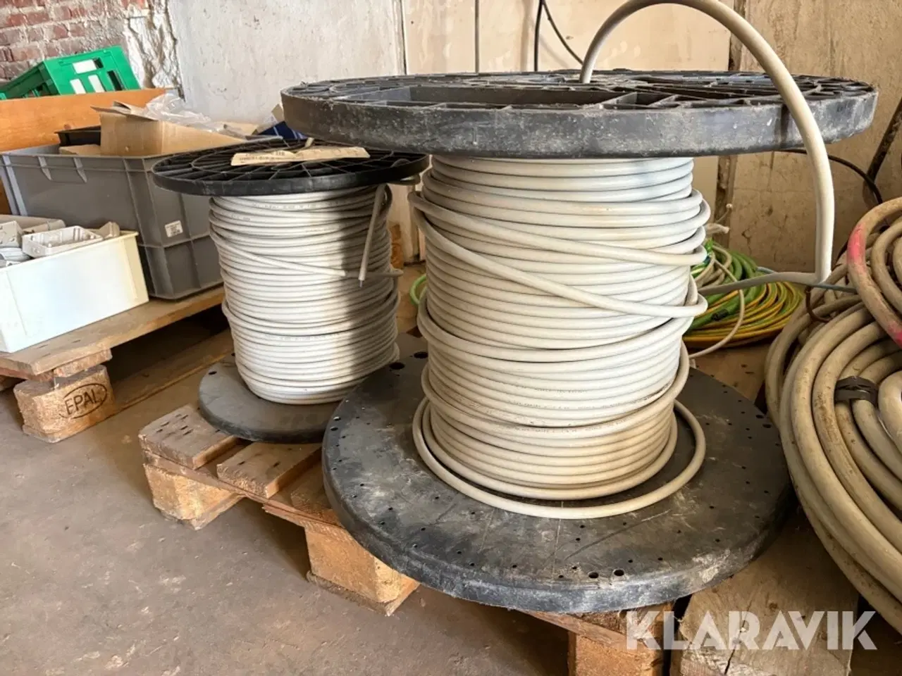 Billede 12 - Blandet parti kabler 4 paller