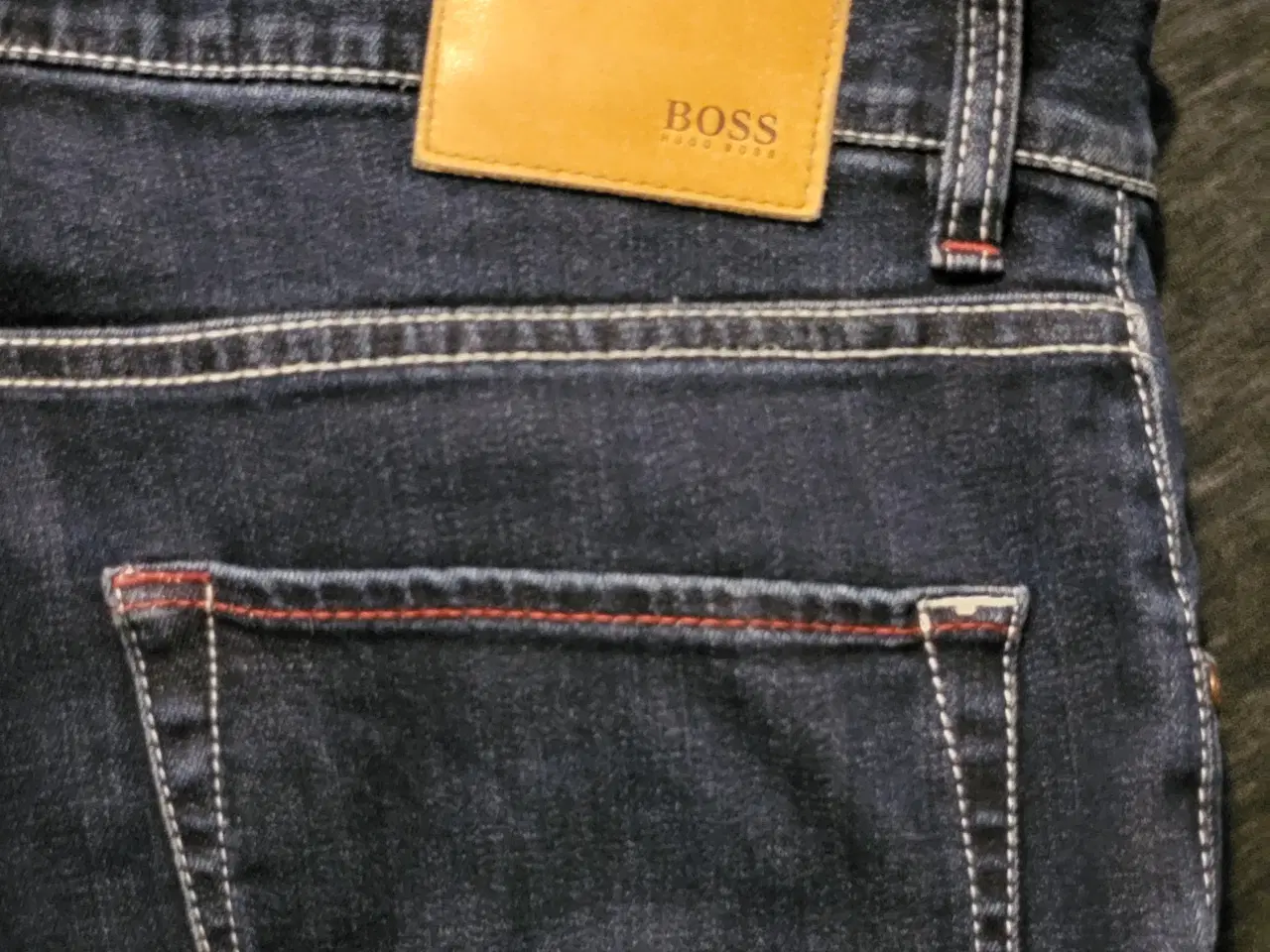 Billede 2 - Hugo Boss bukser 34/34