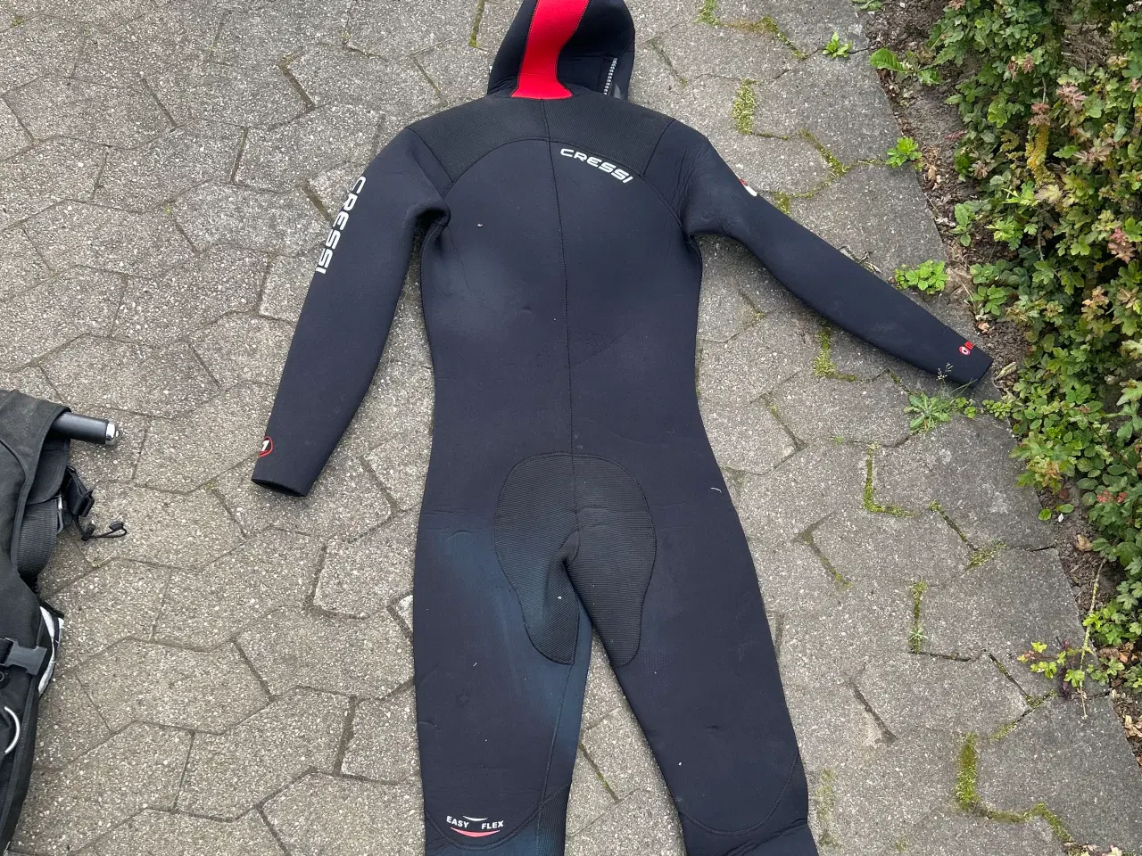 Billede 2 - Dykker dragt str M