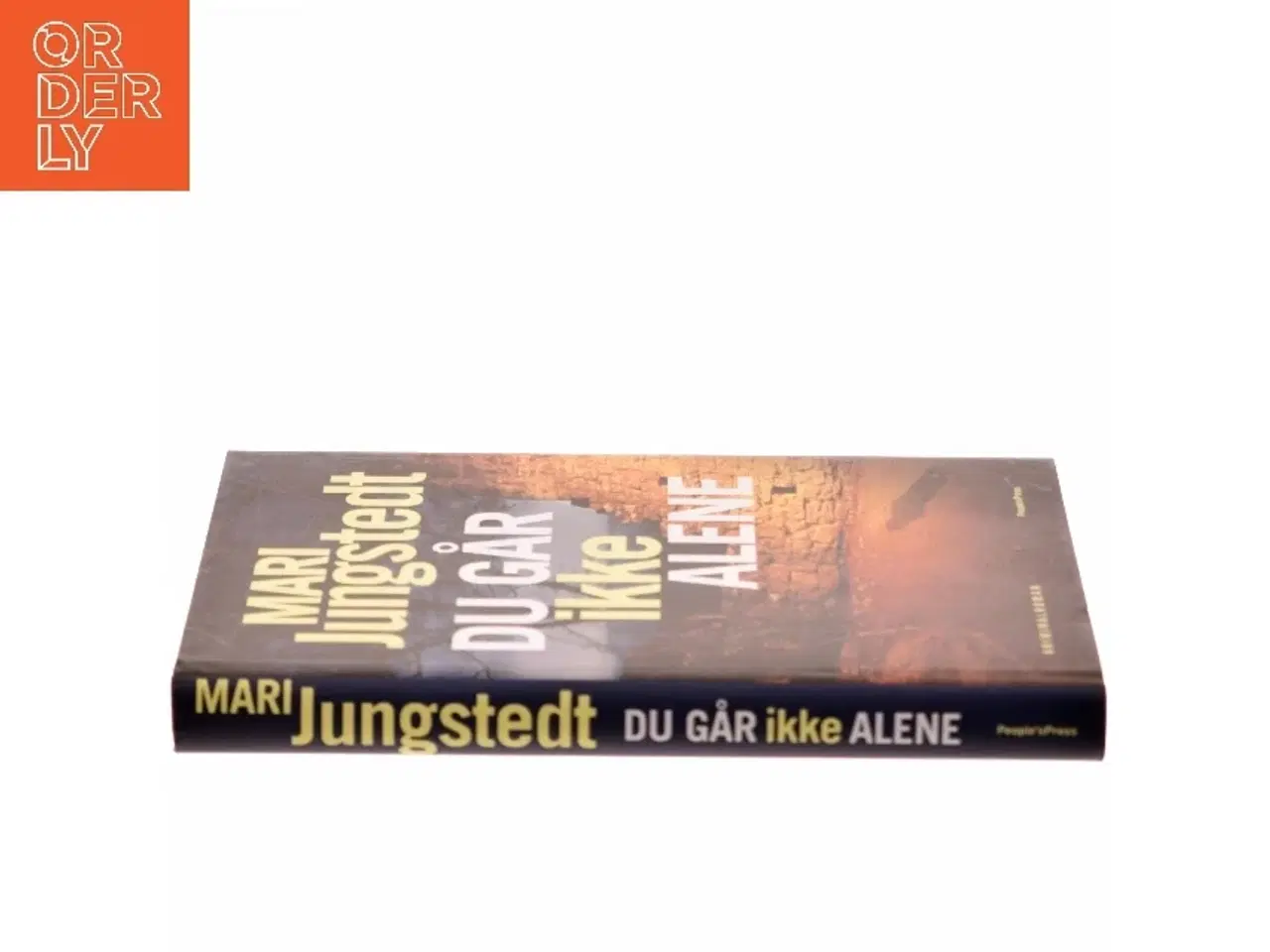 Billede 2 - Du går ikke alene : kriminalroman af Mari Jungstedt (Bog)