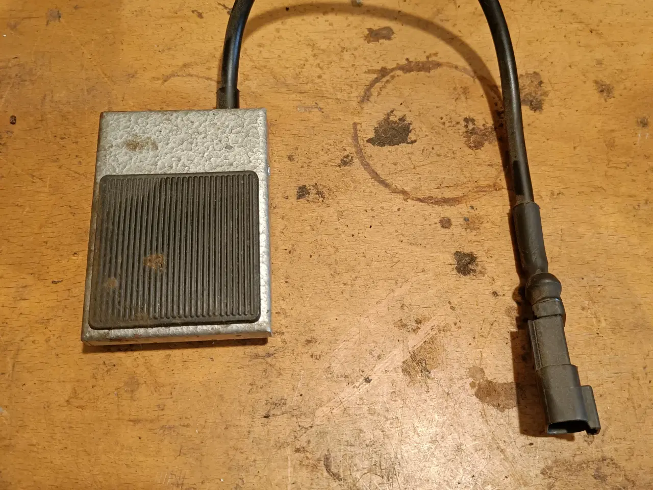 Billede 1 - Tryk kontakt on/off